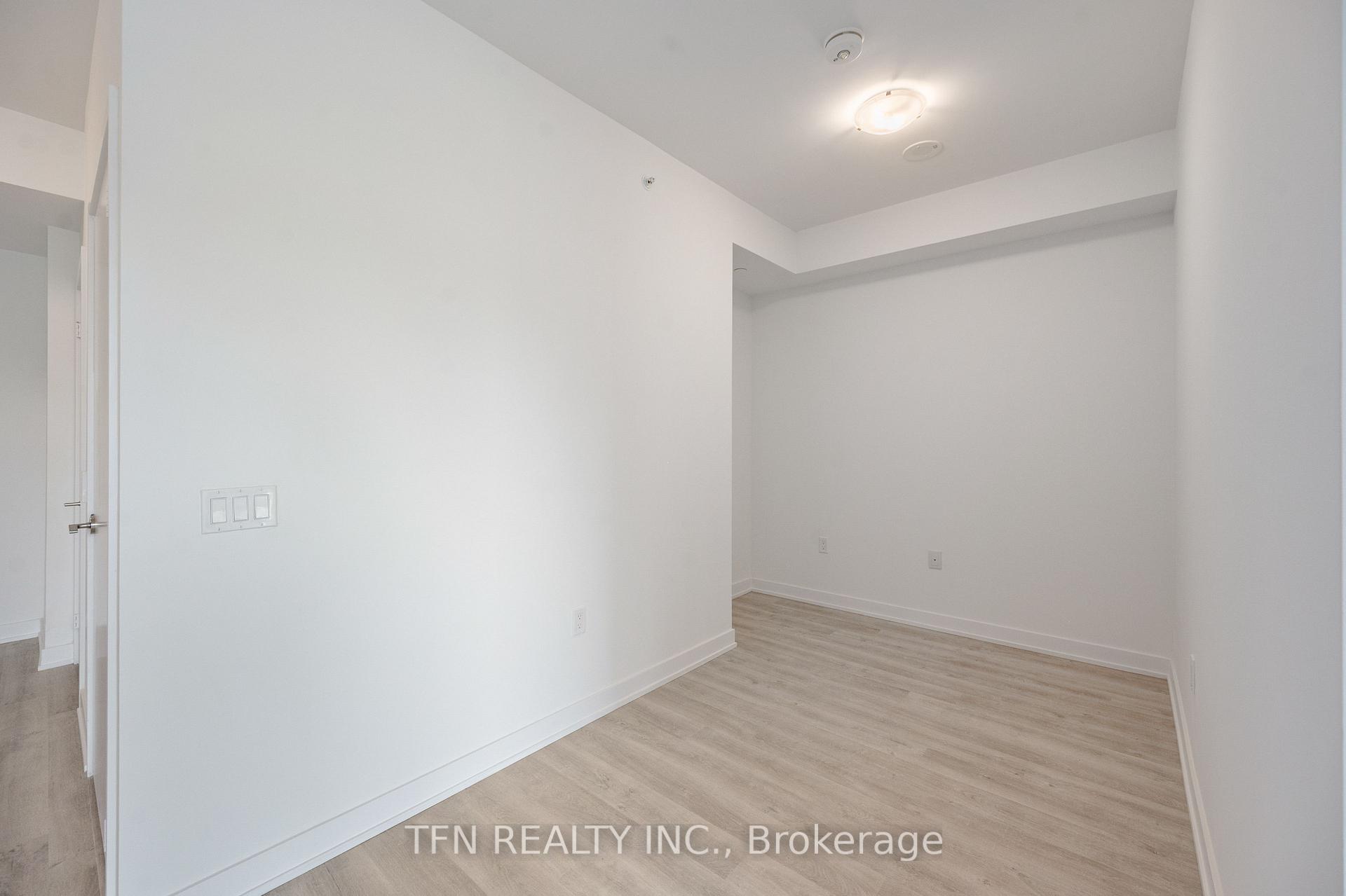 15 Richardson Street 411