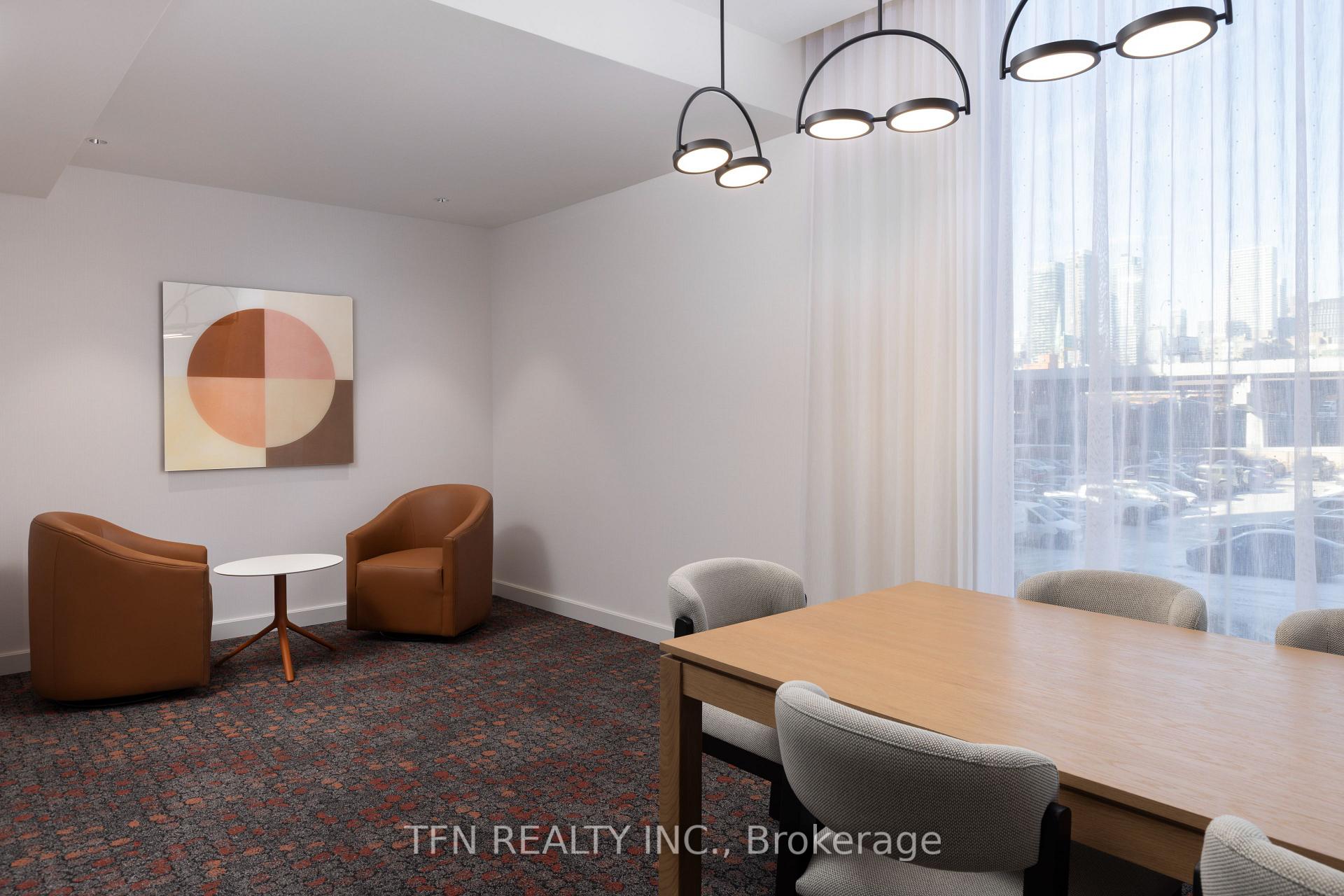 15 Richardson Street 411