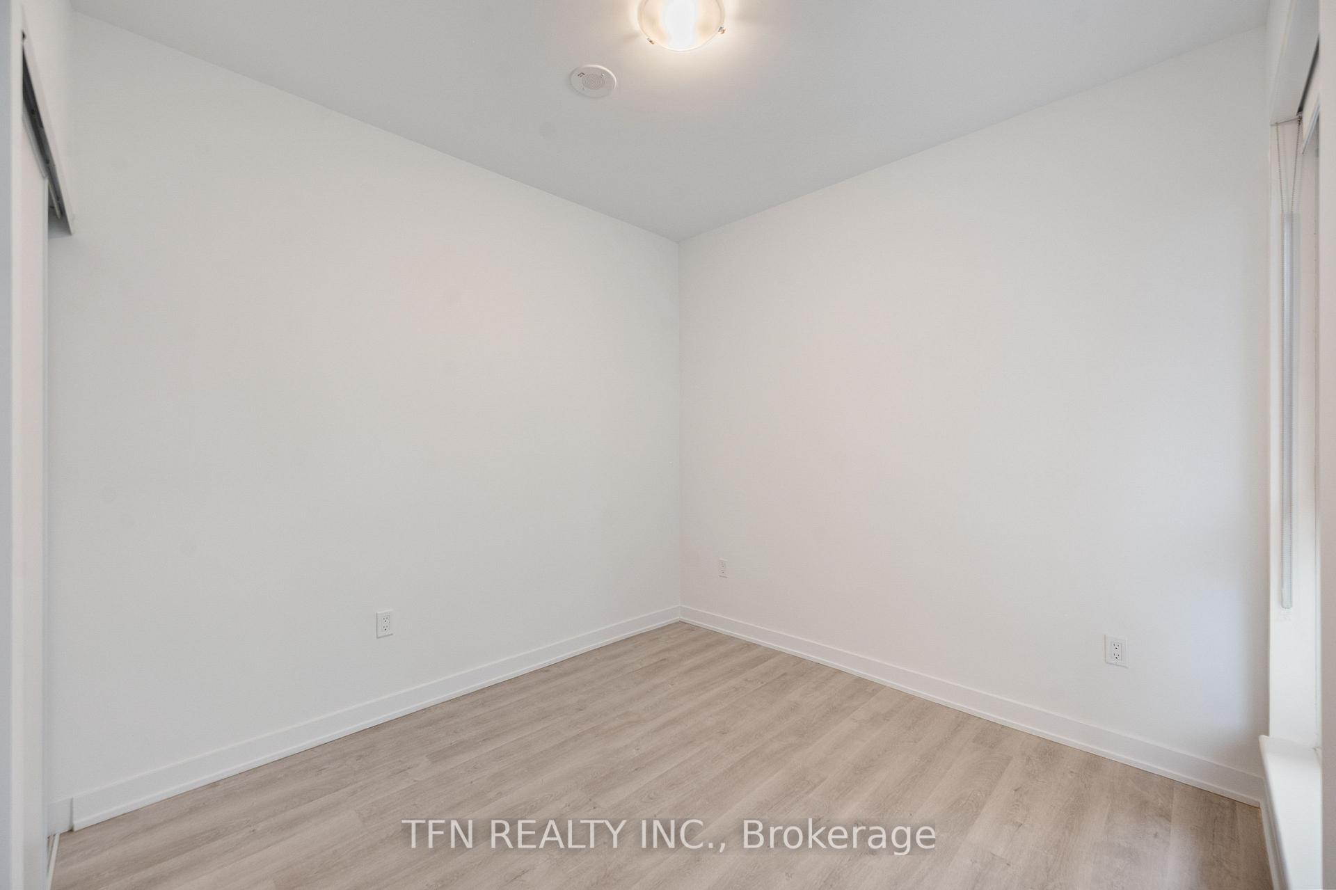 15 Richardson Street 411