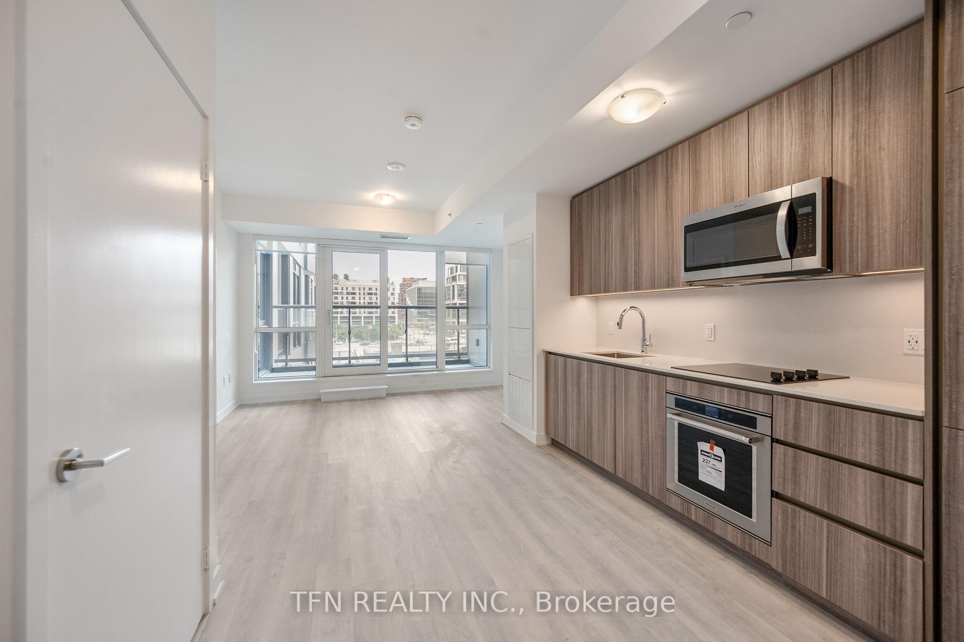 15 Richardson Street 411