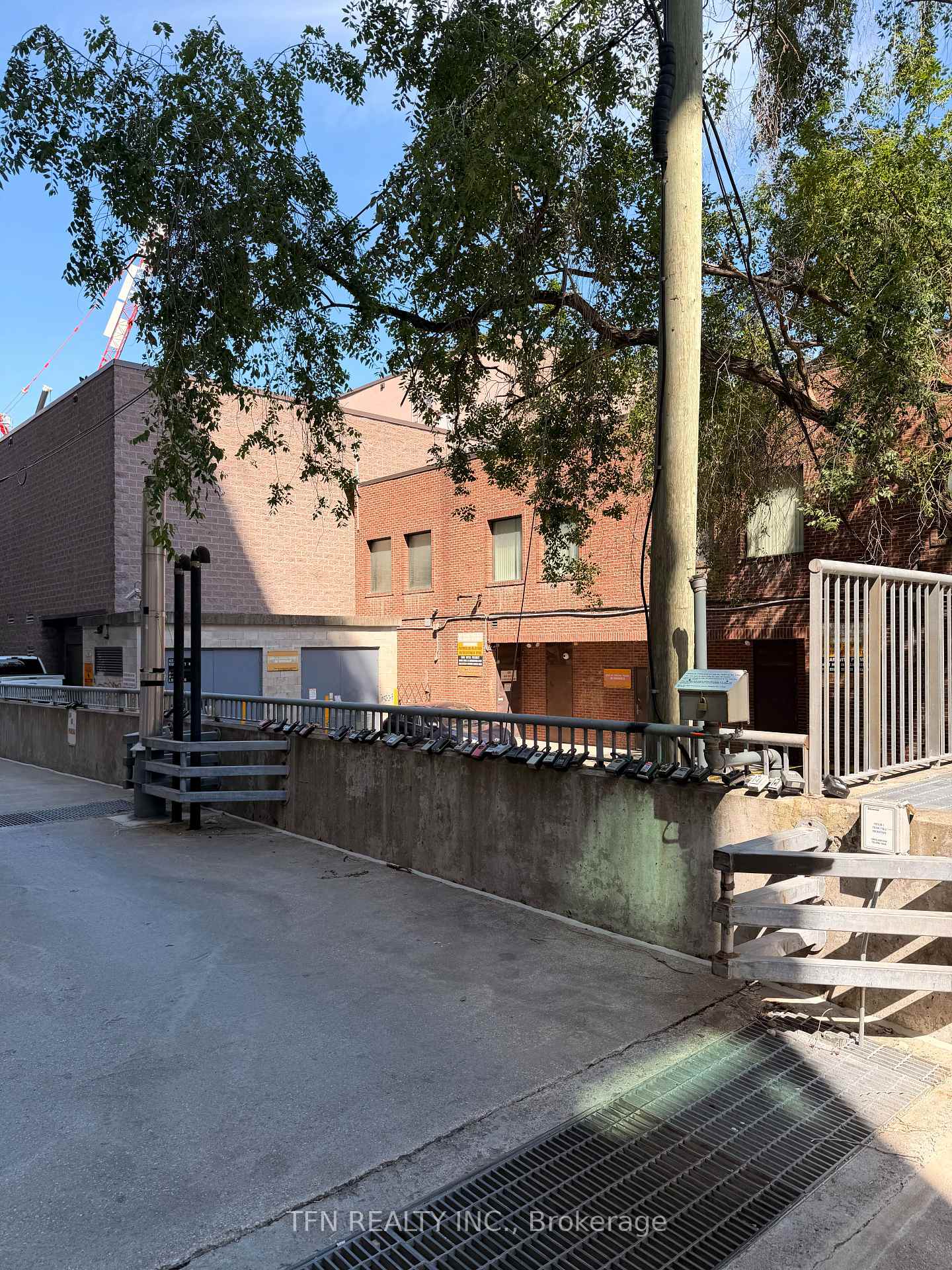 388 Richmond Street W 704, Toronto Unit: 704