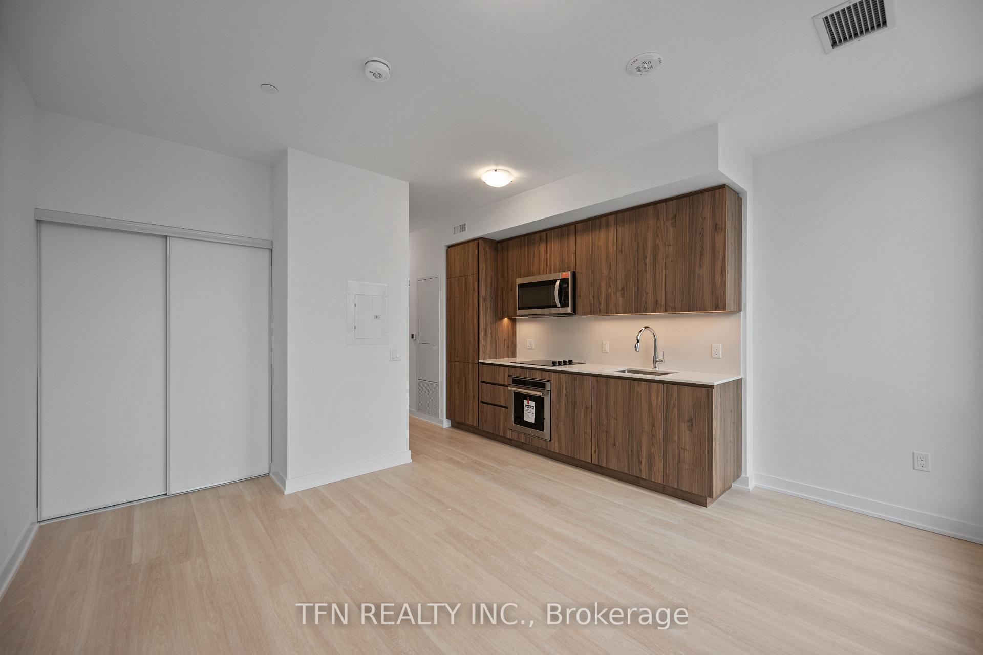 15 Richardson Street 504, Toronto Unit: 504