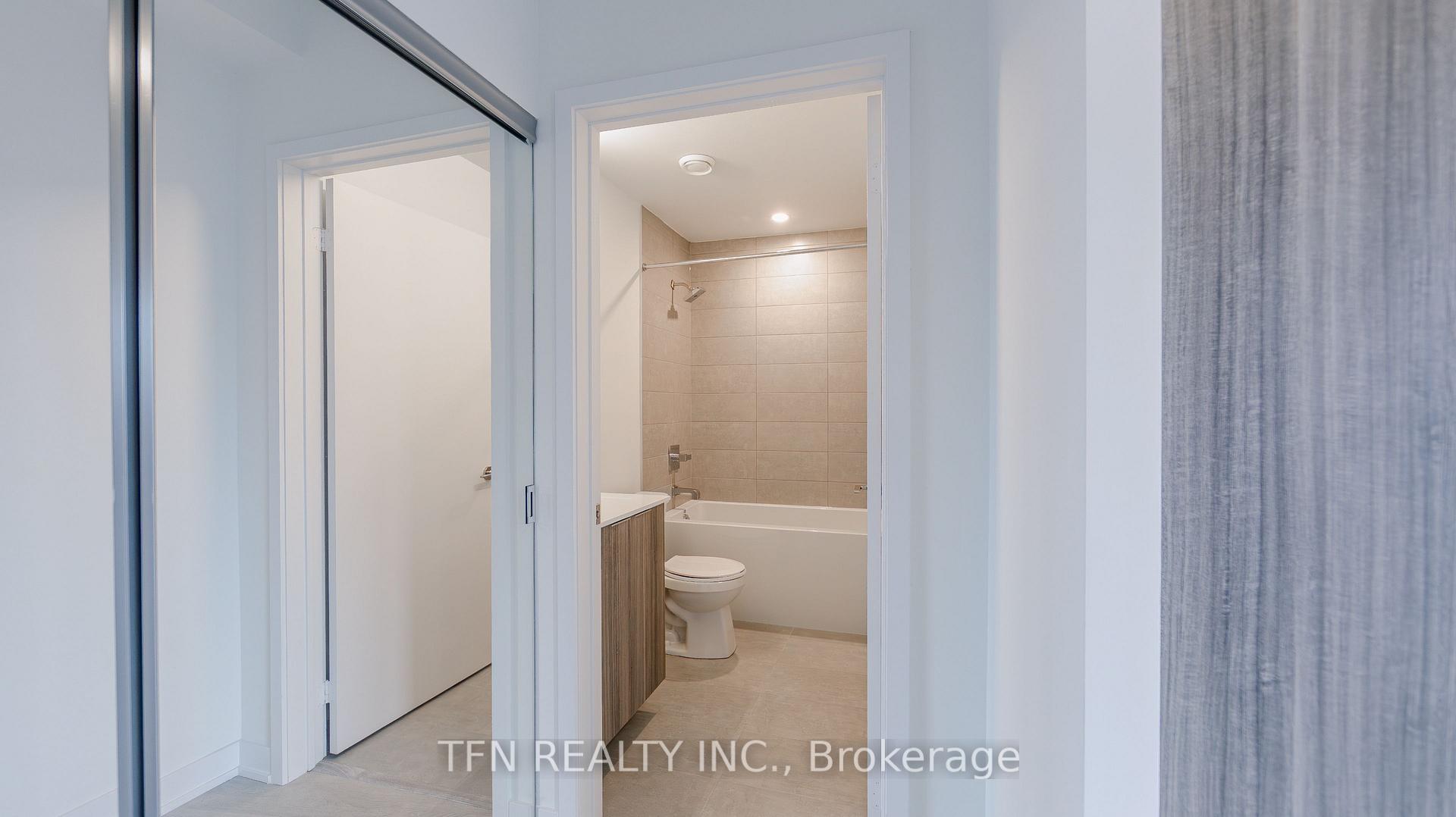 15 Richardson Street 801, Toronto Unit: 801