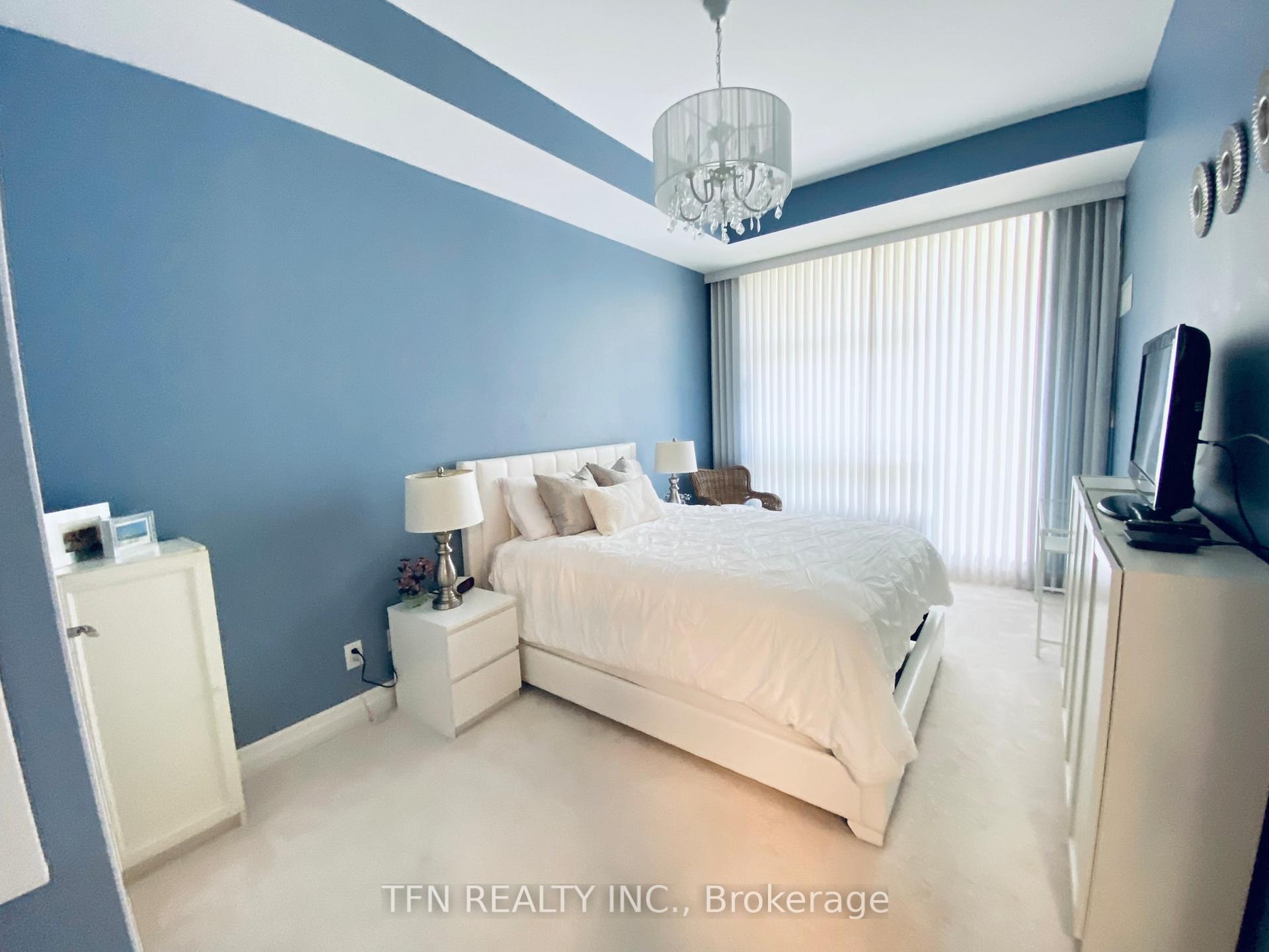 17 Ruddington Drive 103, Toronto Unit: 103