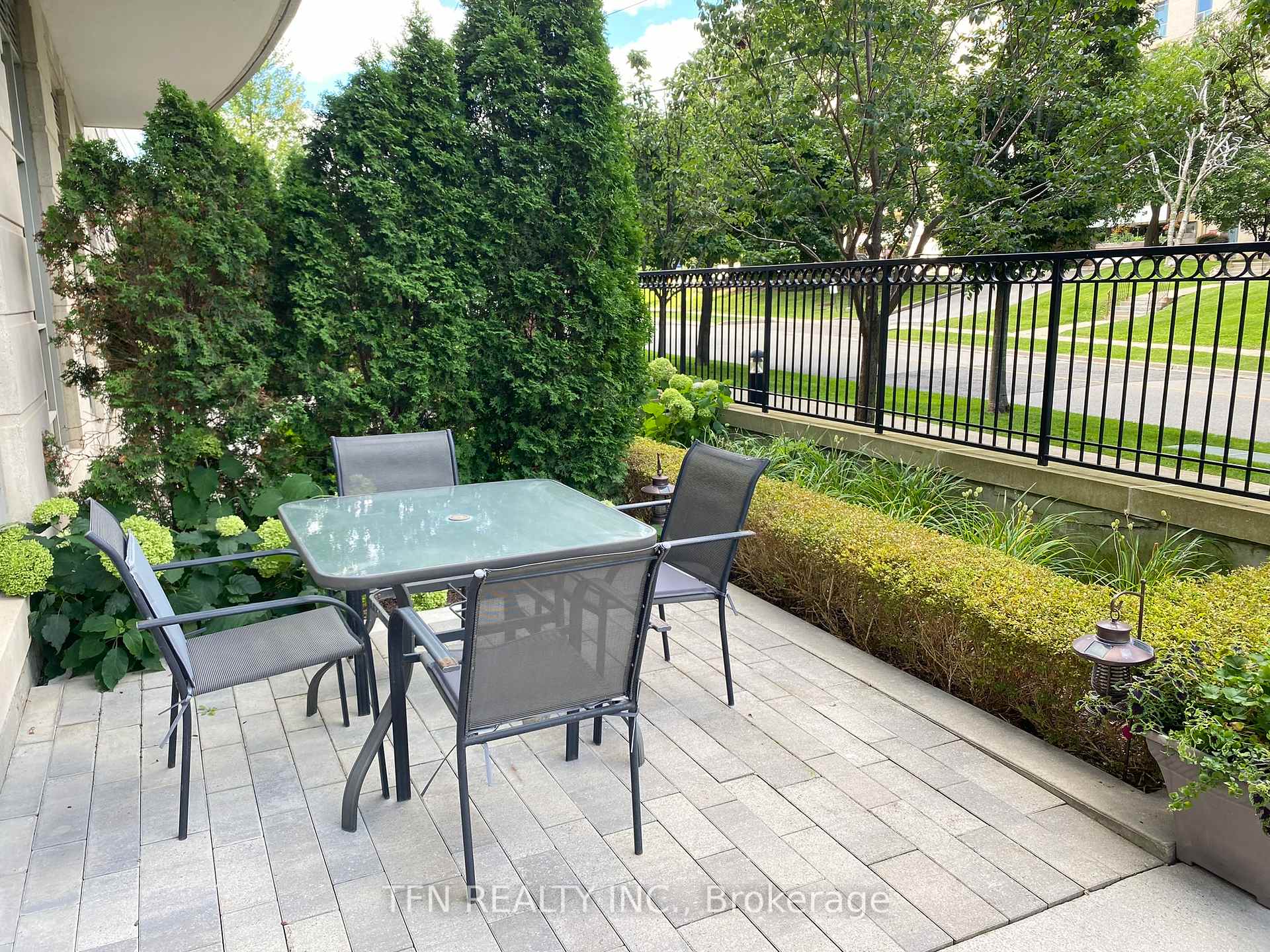 17 Ruddington Drive 103, Toronto Unit: 103