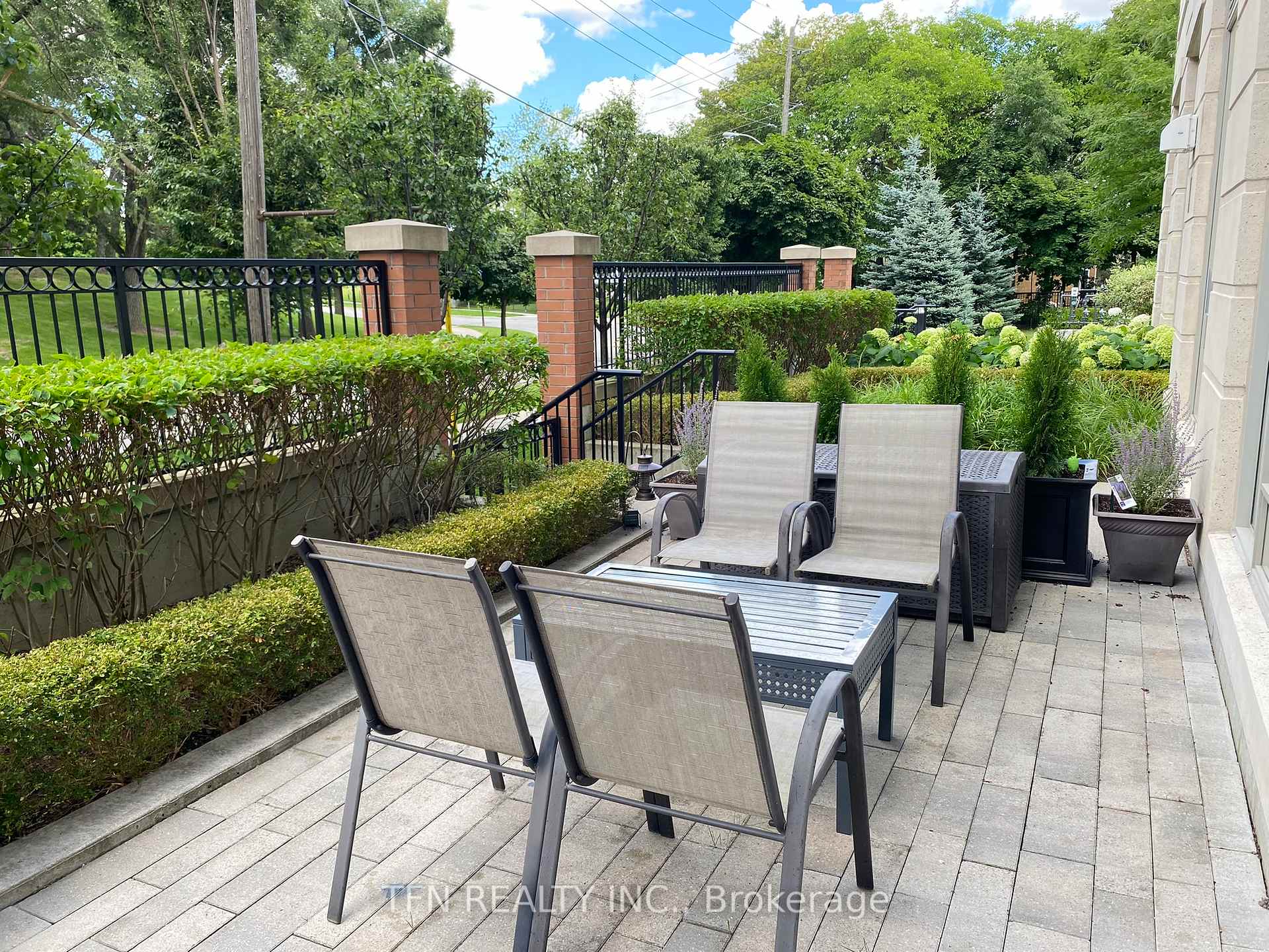 17 Ruddington Drive 103, Toronto Unit: 103