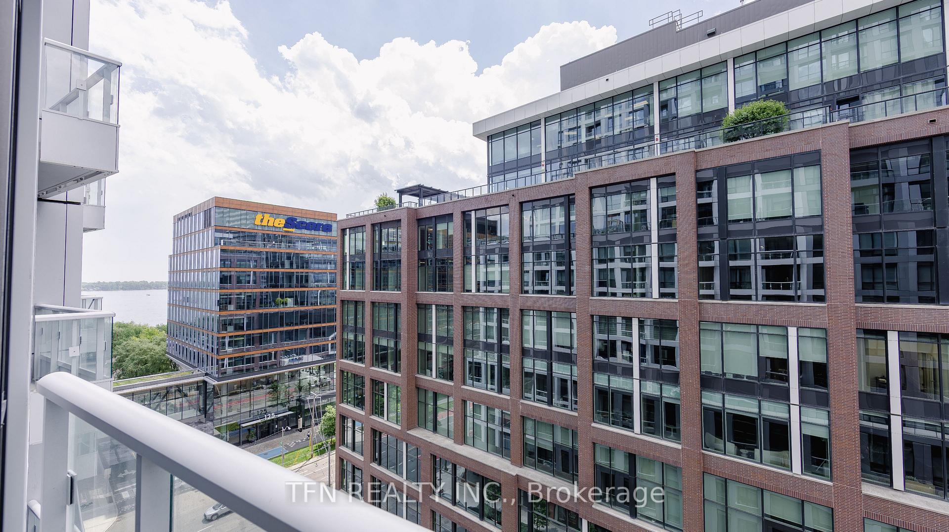 15 Richardson Street 1028, Toronto Unit: 1028