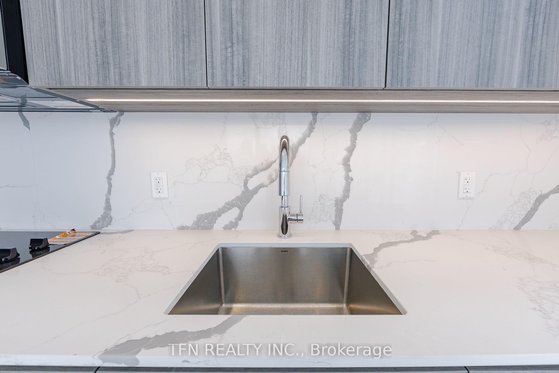 15 Richardson Street 2116, Toronto Unit: 2116
