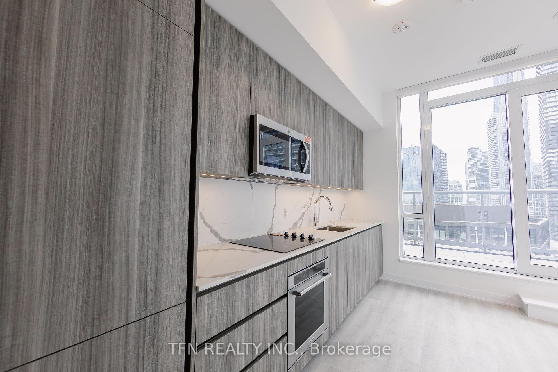 15 Richardson Street 2116, Toronto Unit: 2116