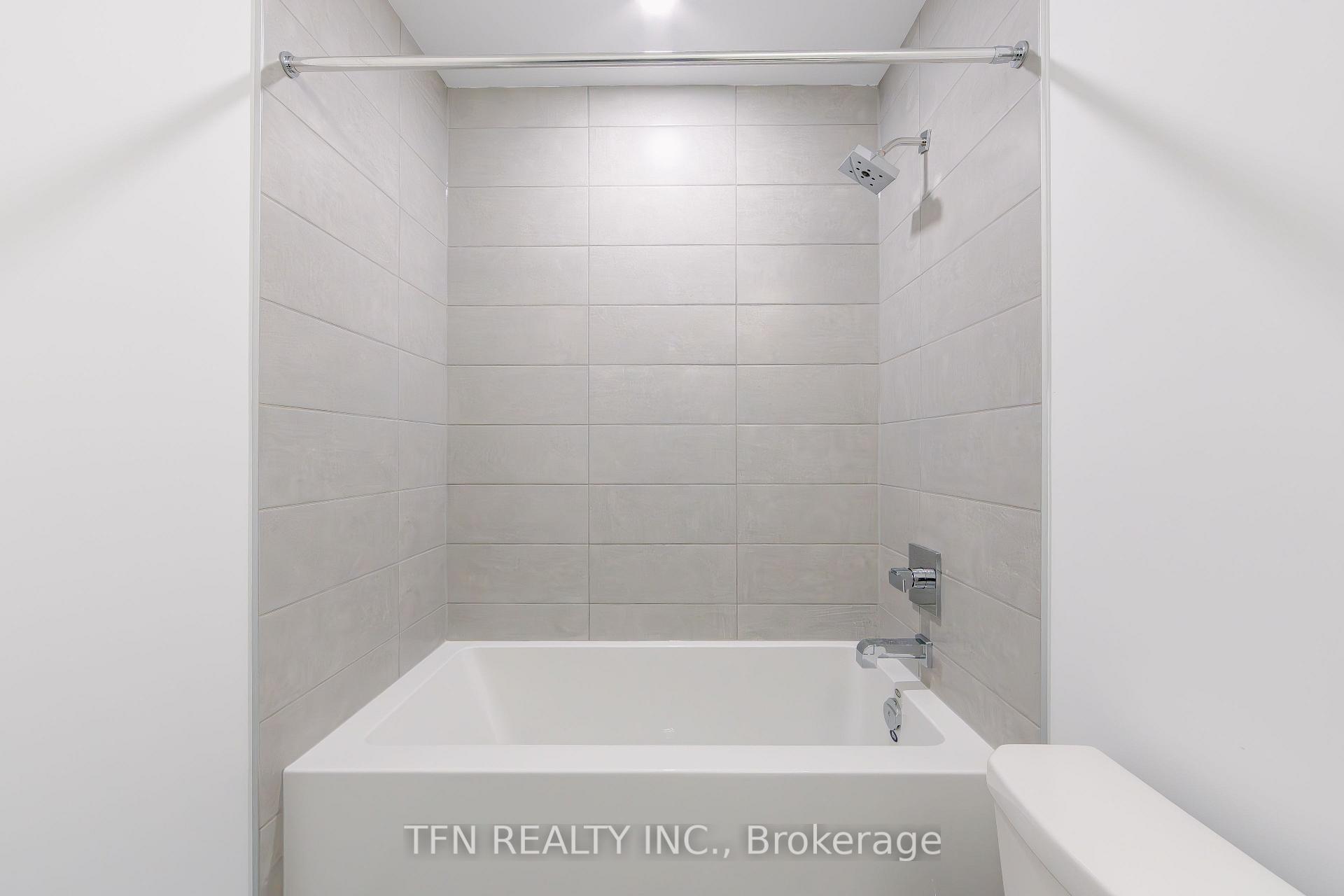 15 Richardson Street 2116, Toronto Unit: 2116
