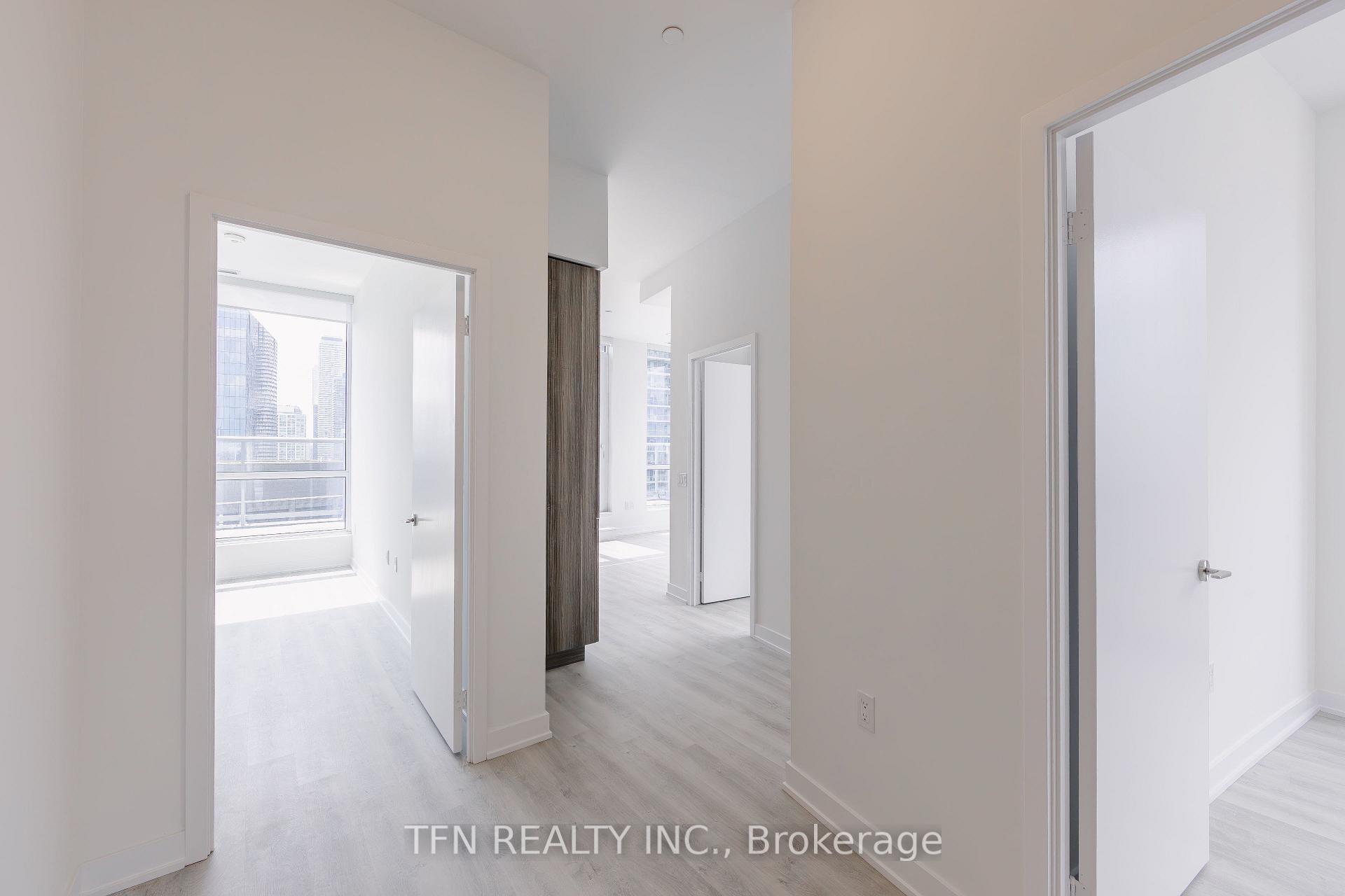 15 Richardson Street 2116, Toronto Unit: 2116