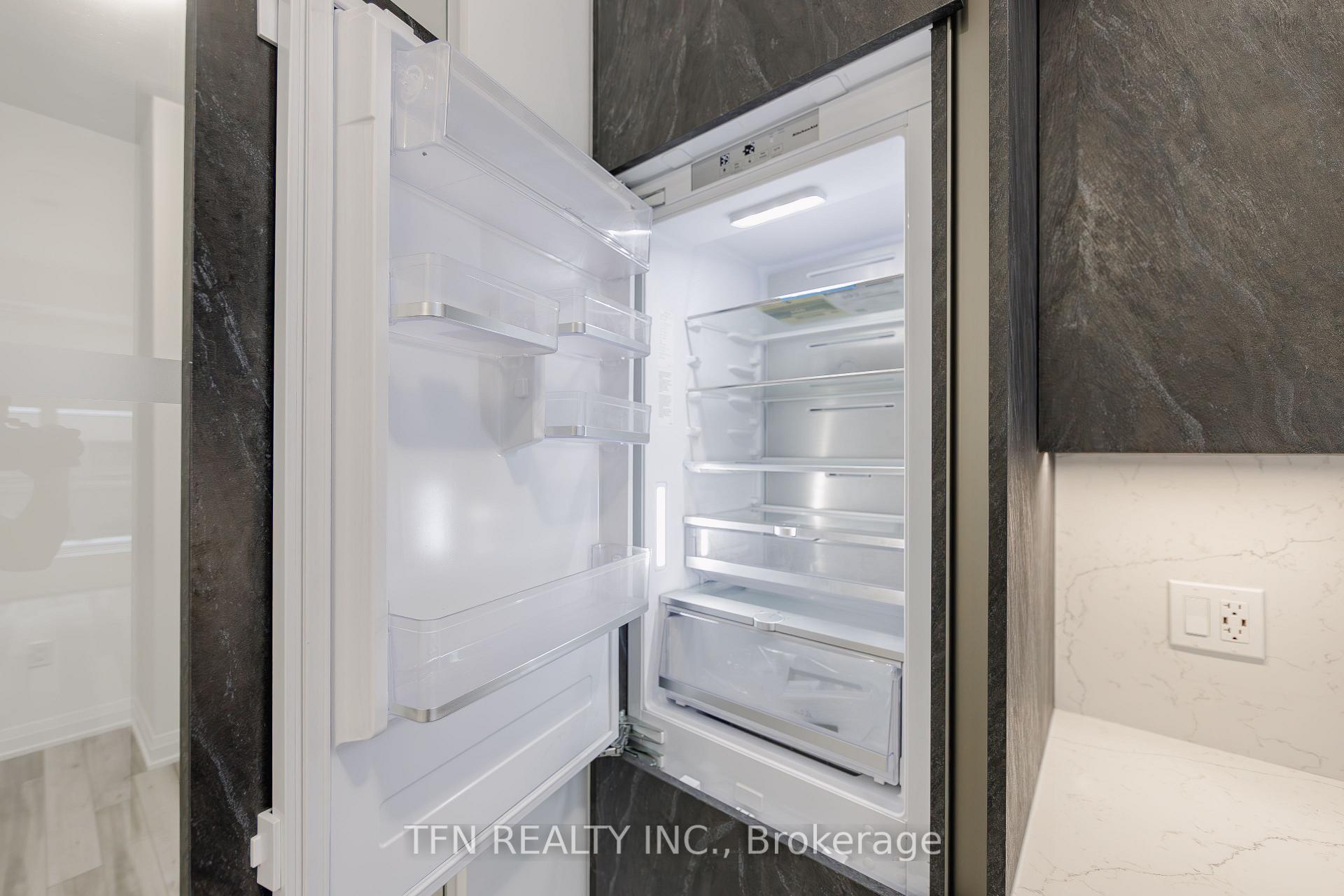 15 Richardson Street 531, Toronto Unit: 531