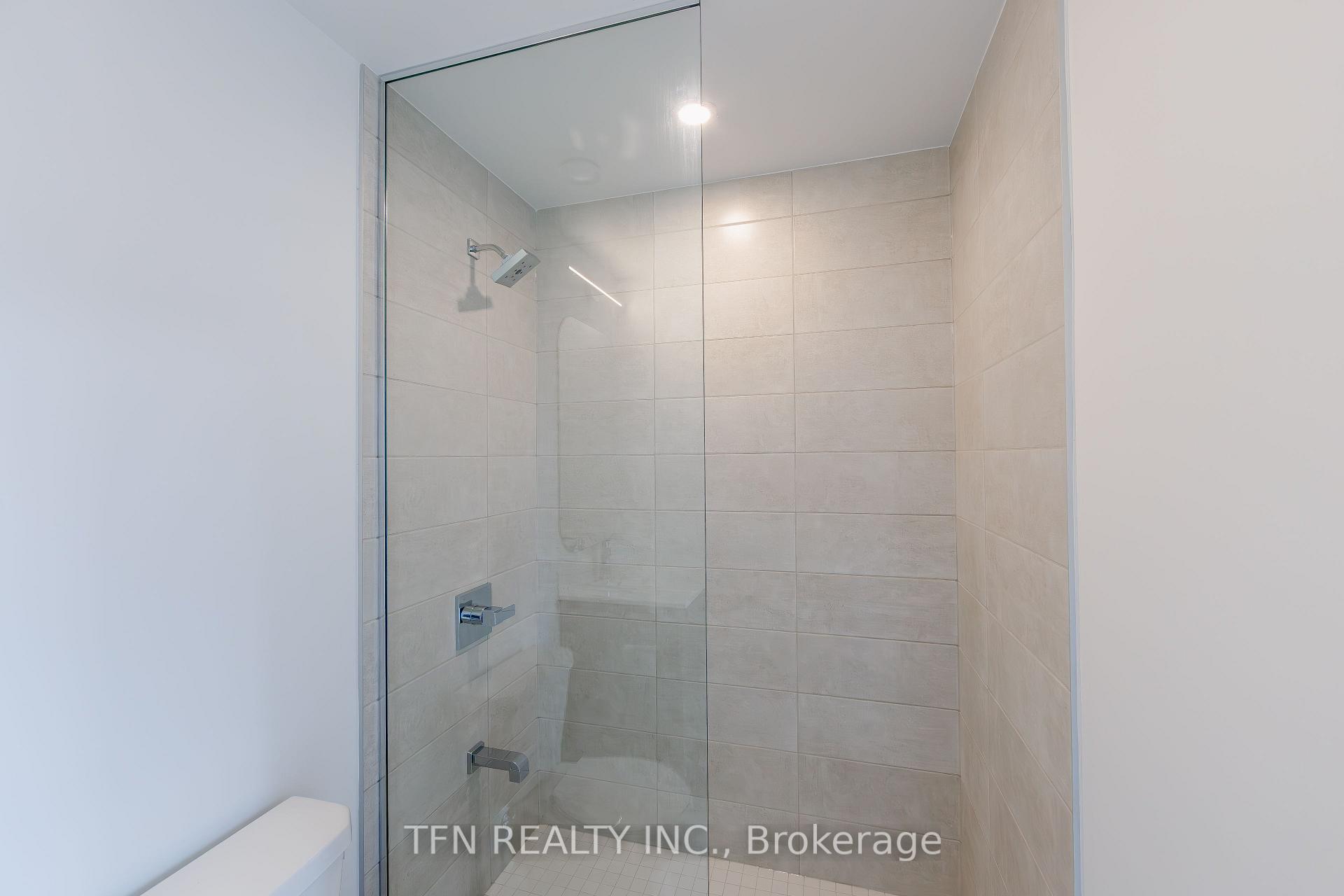 15 Richardson Street 1107, Toronto Unit: 1107