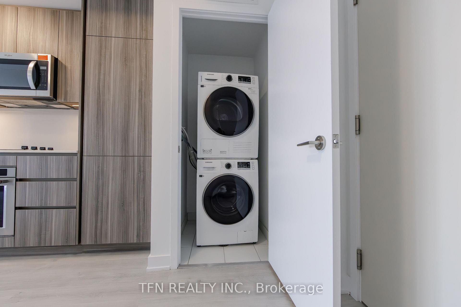 15 Richardson Street 1610, Toronto Unit: 1610