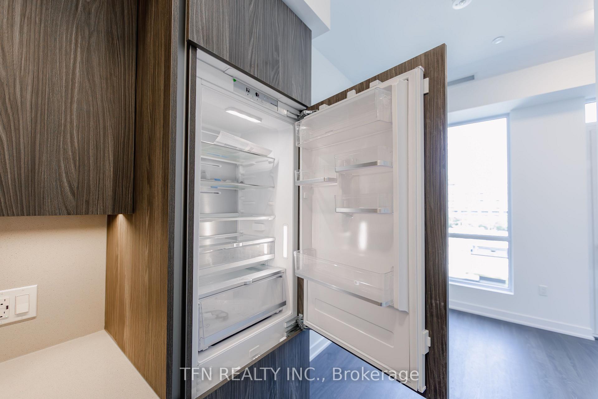 15 Richardson Street 513, Toronto Unit: 513