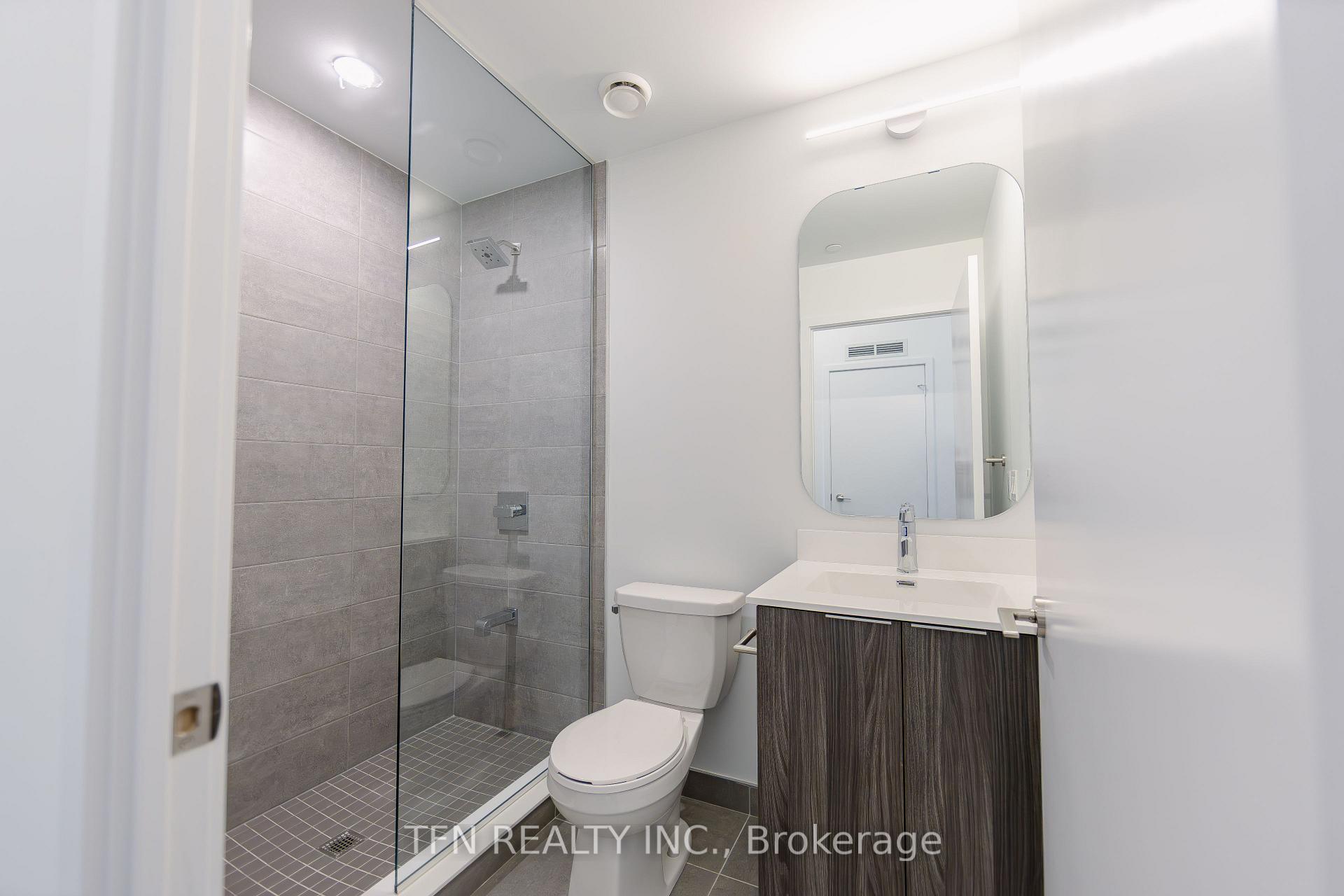 15 Richardson Street 513, Toronto Unit: 513