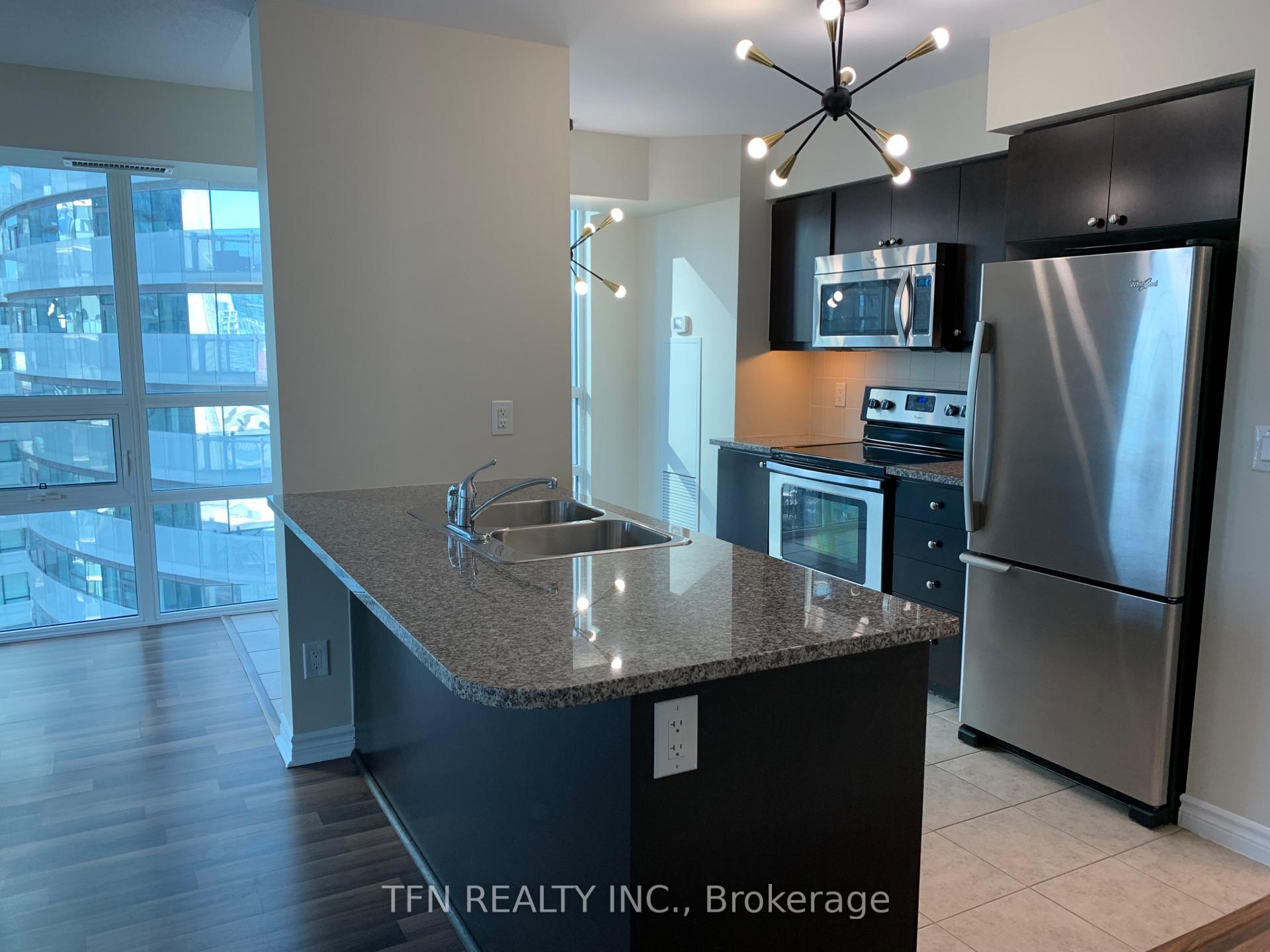 19 Grand Trunk Crescent 3306, Toronto Unit: 3306