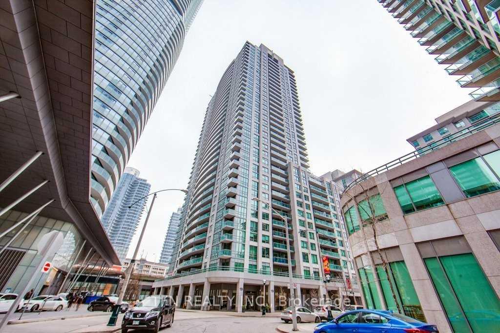 19 Grand Trunk Crescent 3306, Toronto Unit: 3306