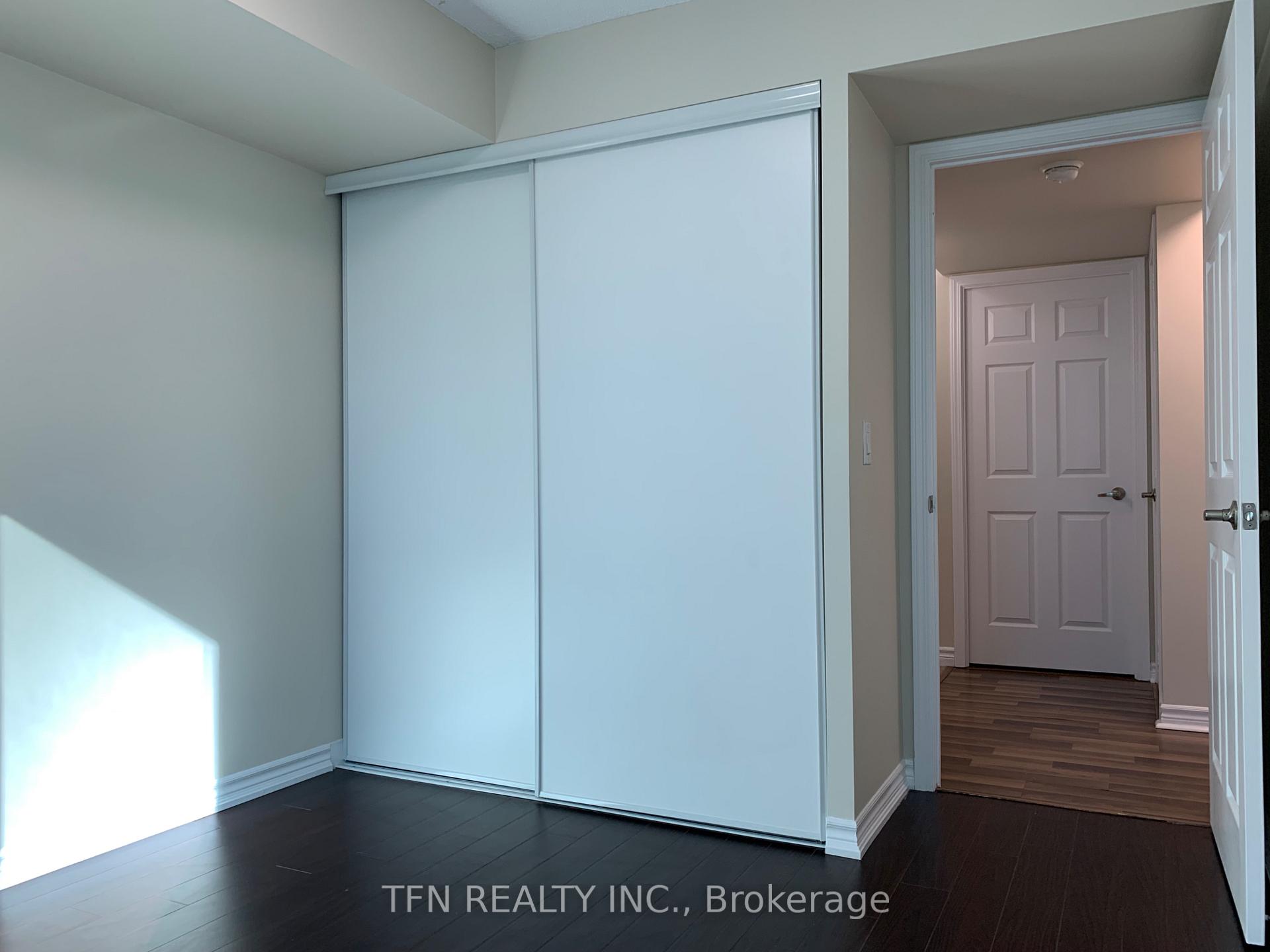 19 Grand Trunk Crescent 3306, Toronto Unit: 3306