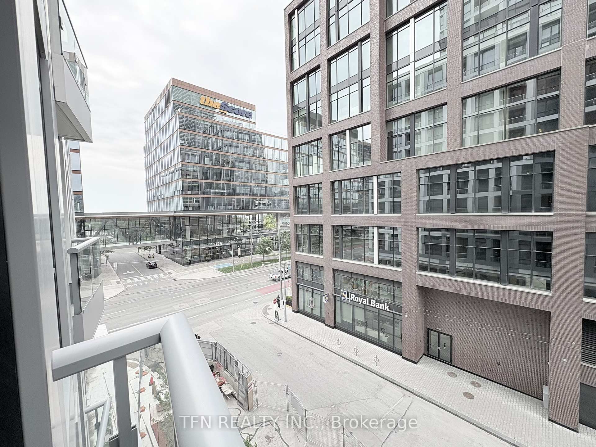 15 Richardson Street 427, Toronto Unit: 427