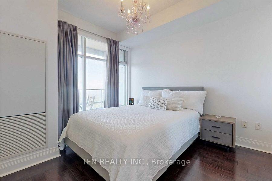 2191 Yonge Street 4101, Toronto Unit: 4101