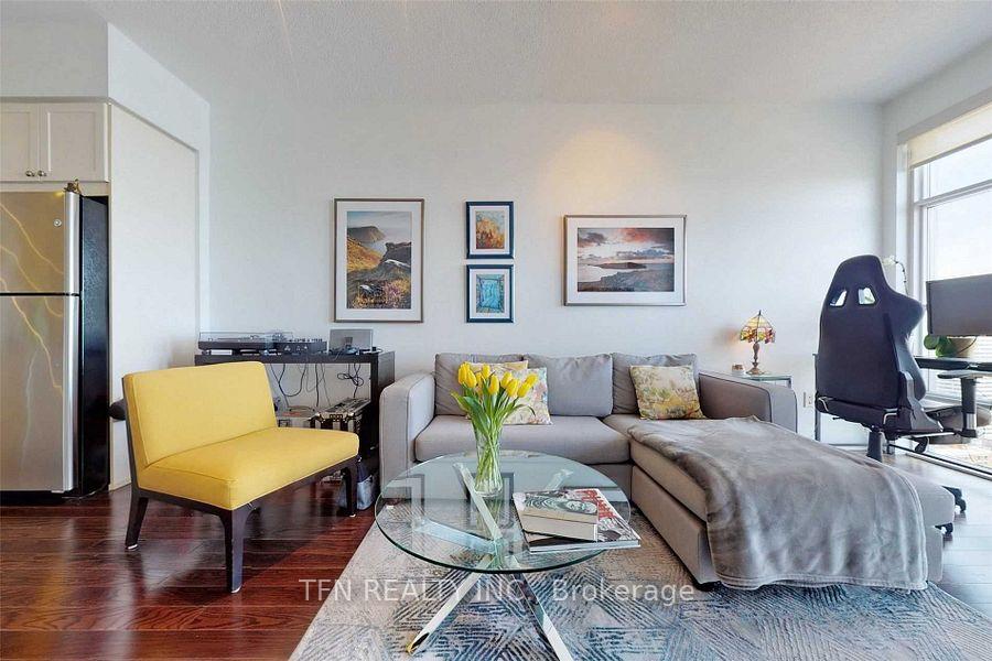 2191 Yonge Street 4101, Toronto Unit: 4101