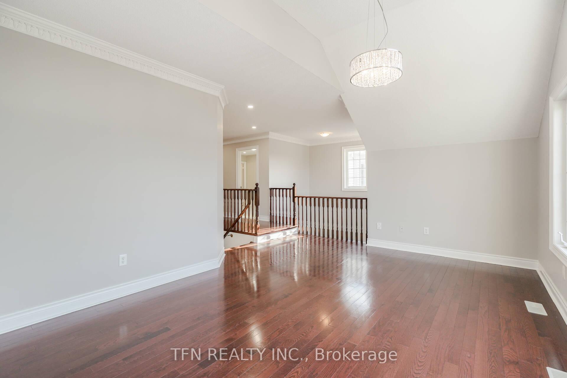 1648 Pennel Drive Upper