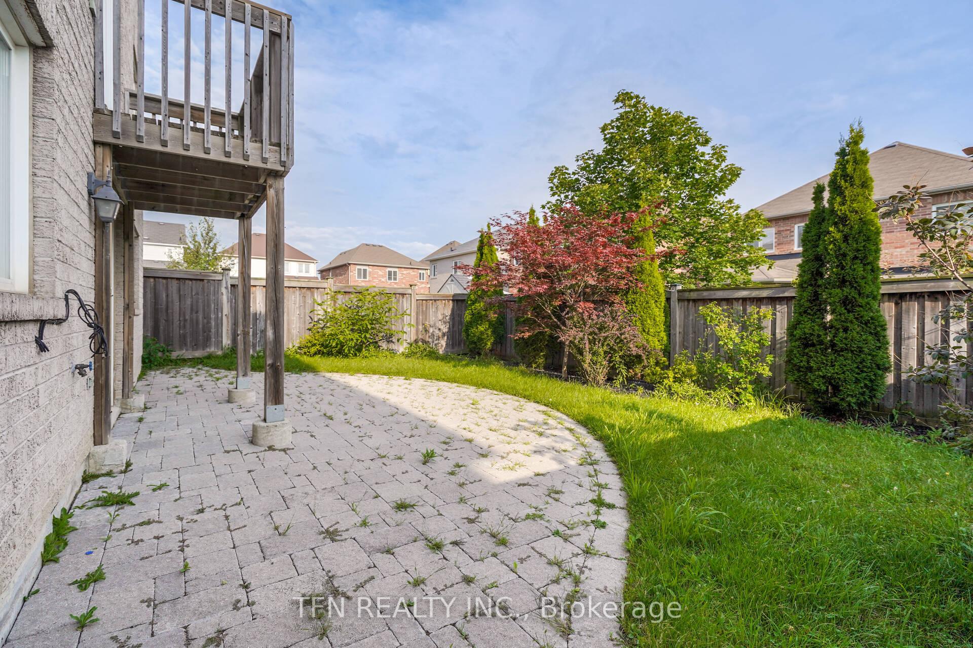 1648 Pennel Drive Upper