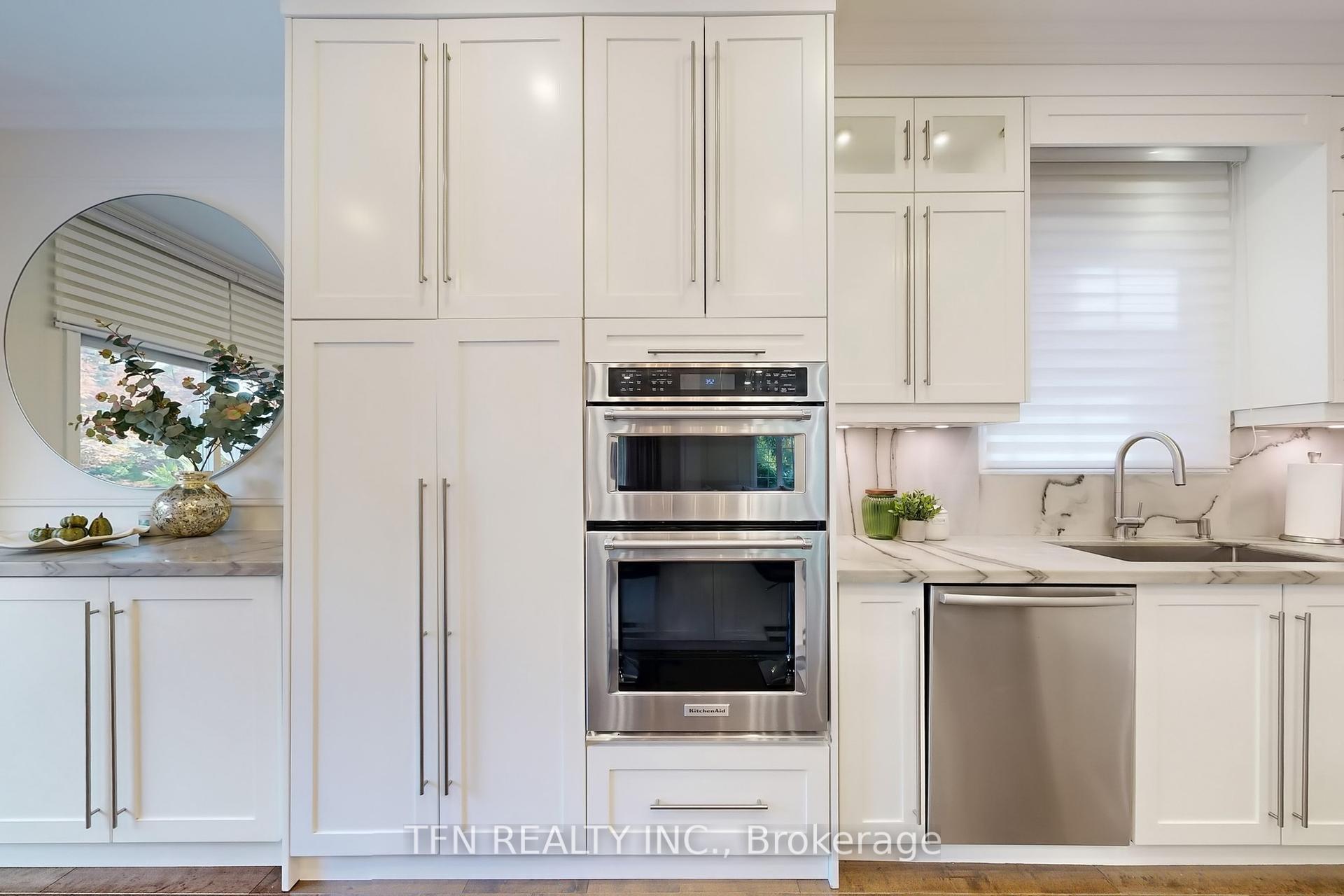 177 Bentoak Crescent