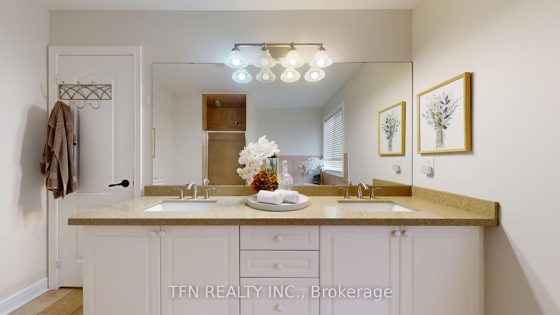 177 Bentoak Crescent