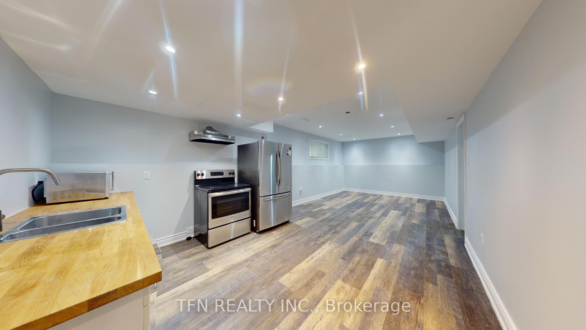 1048 Gilmore Avenue Lower