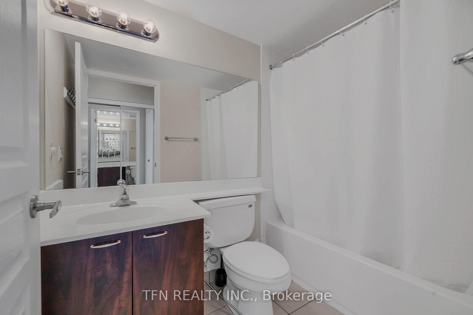 310 Red Maple Road 605