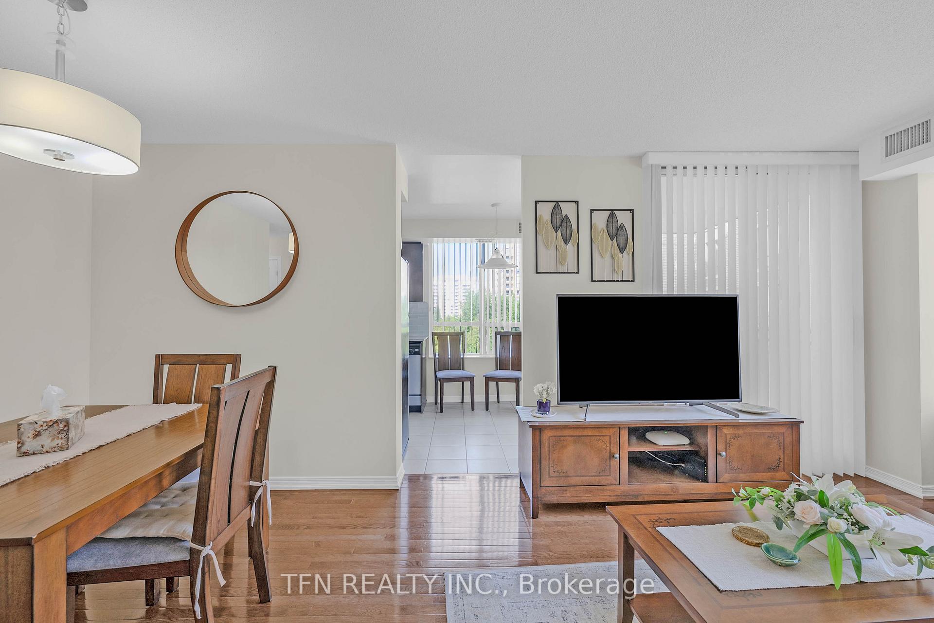 310 Red Maple Road 605