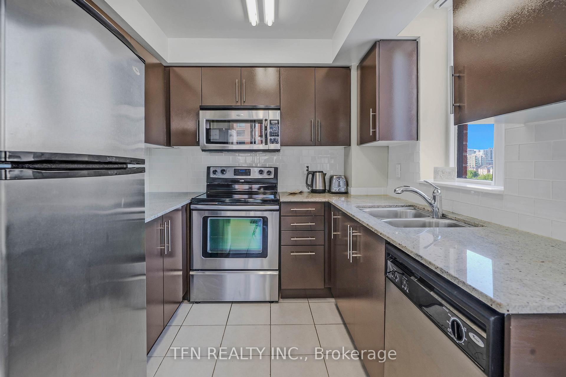 310 Red Maple Road 605