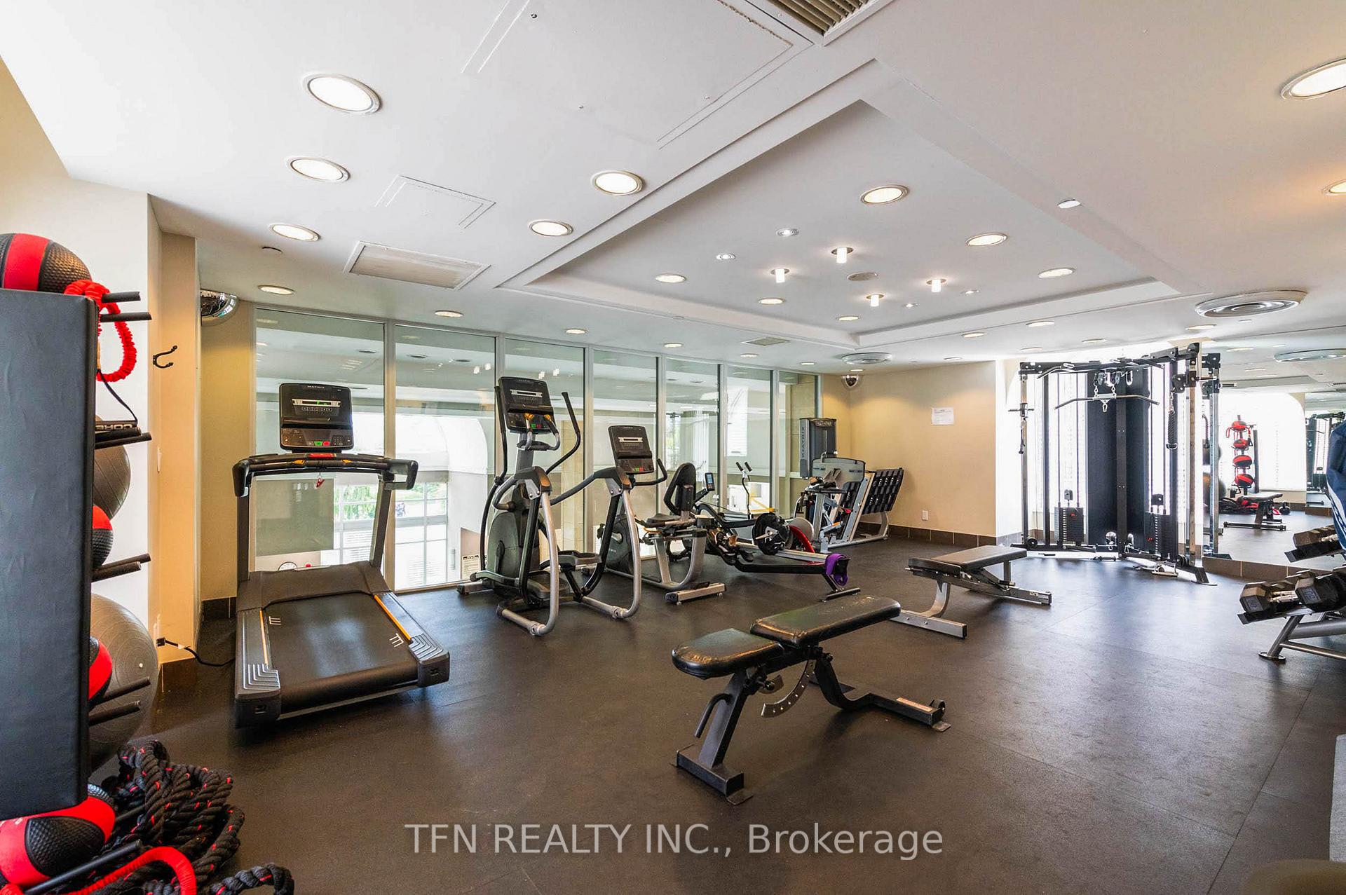 310 Red Maple Road 605