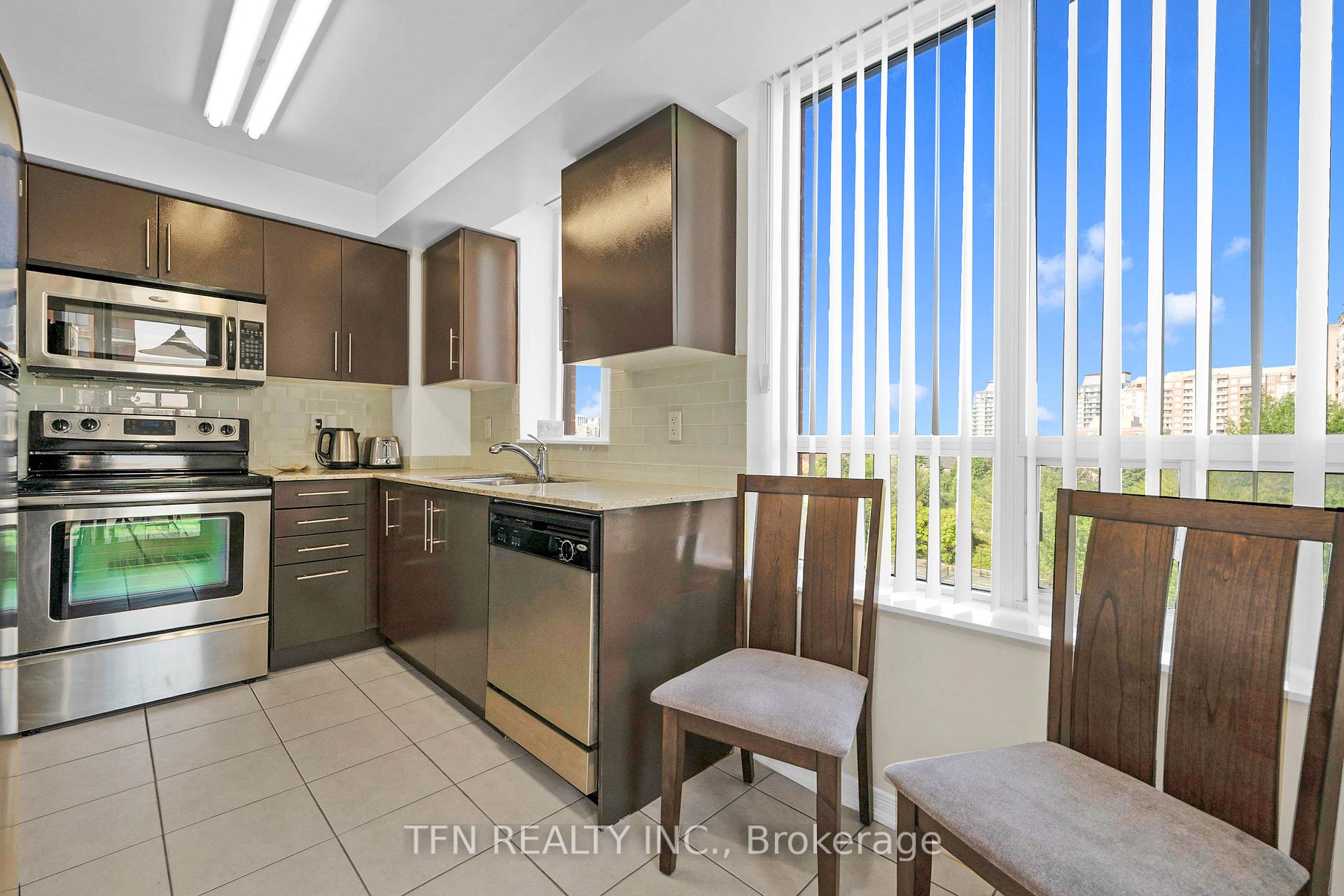 310 Red Maple Road 605