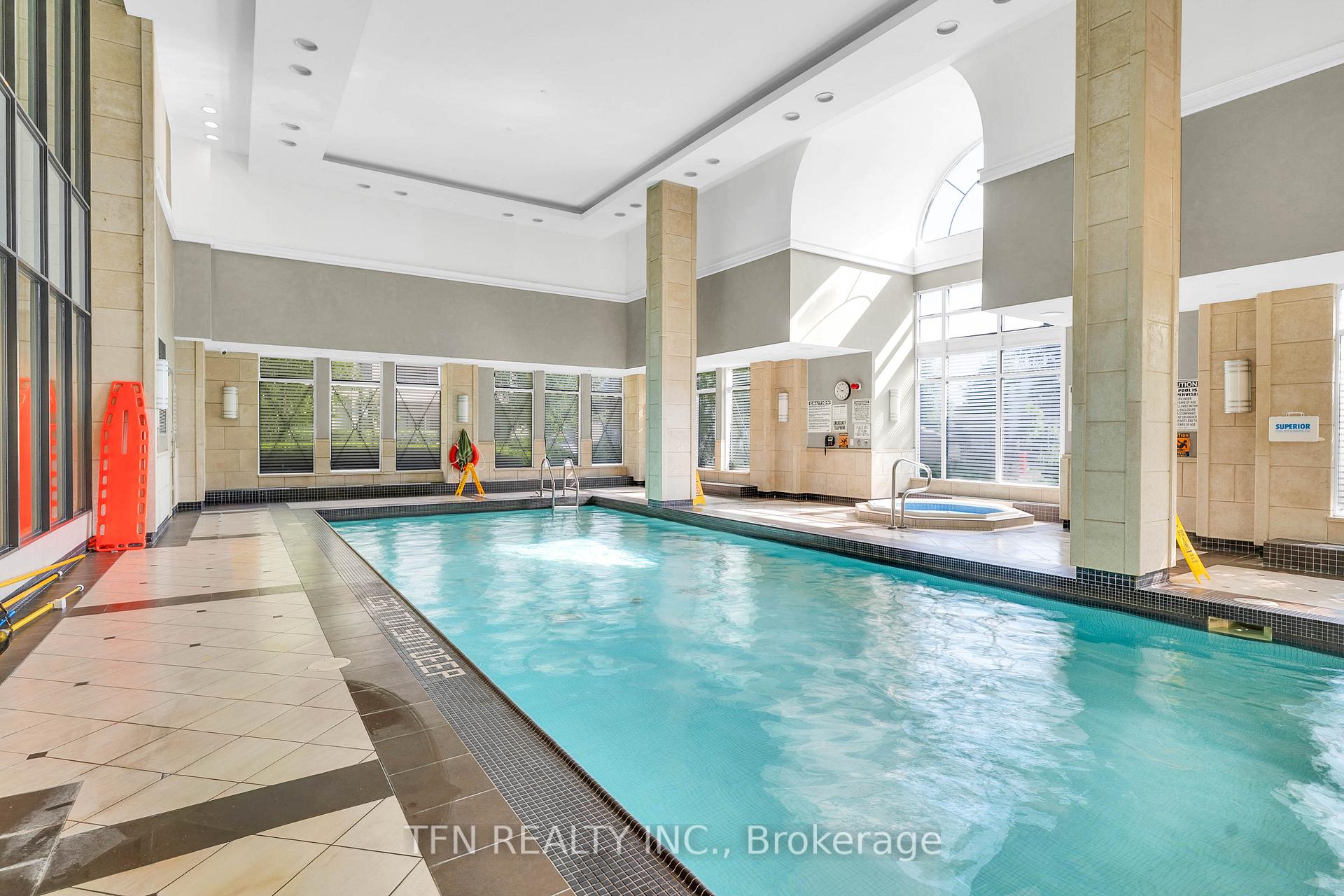 310 Red Maple Road 605