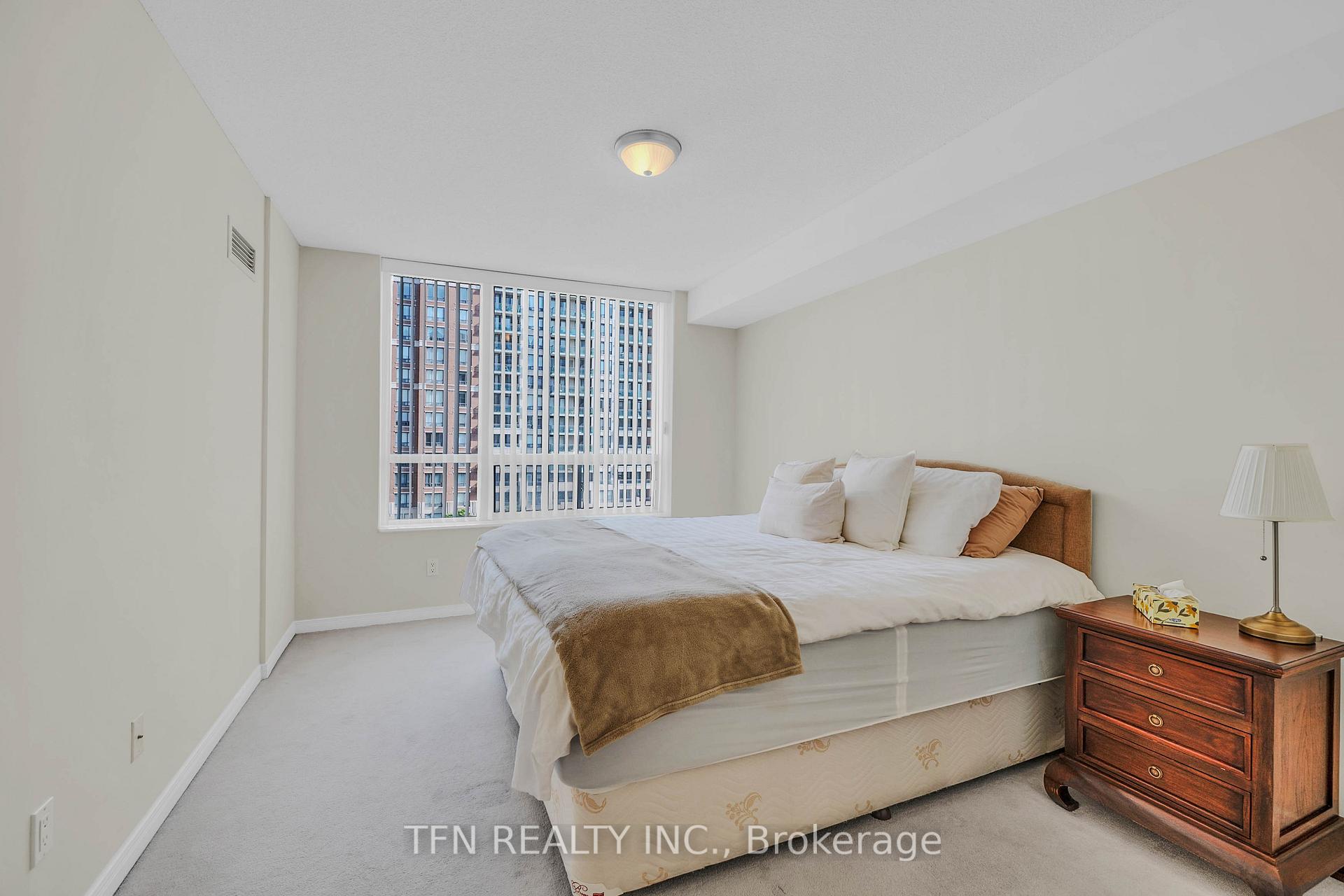 310 Red Maple Road 605