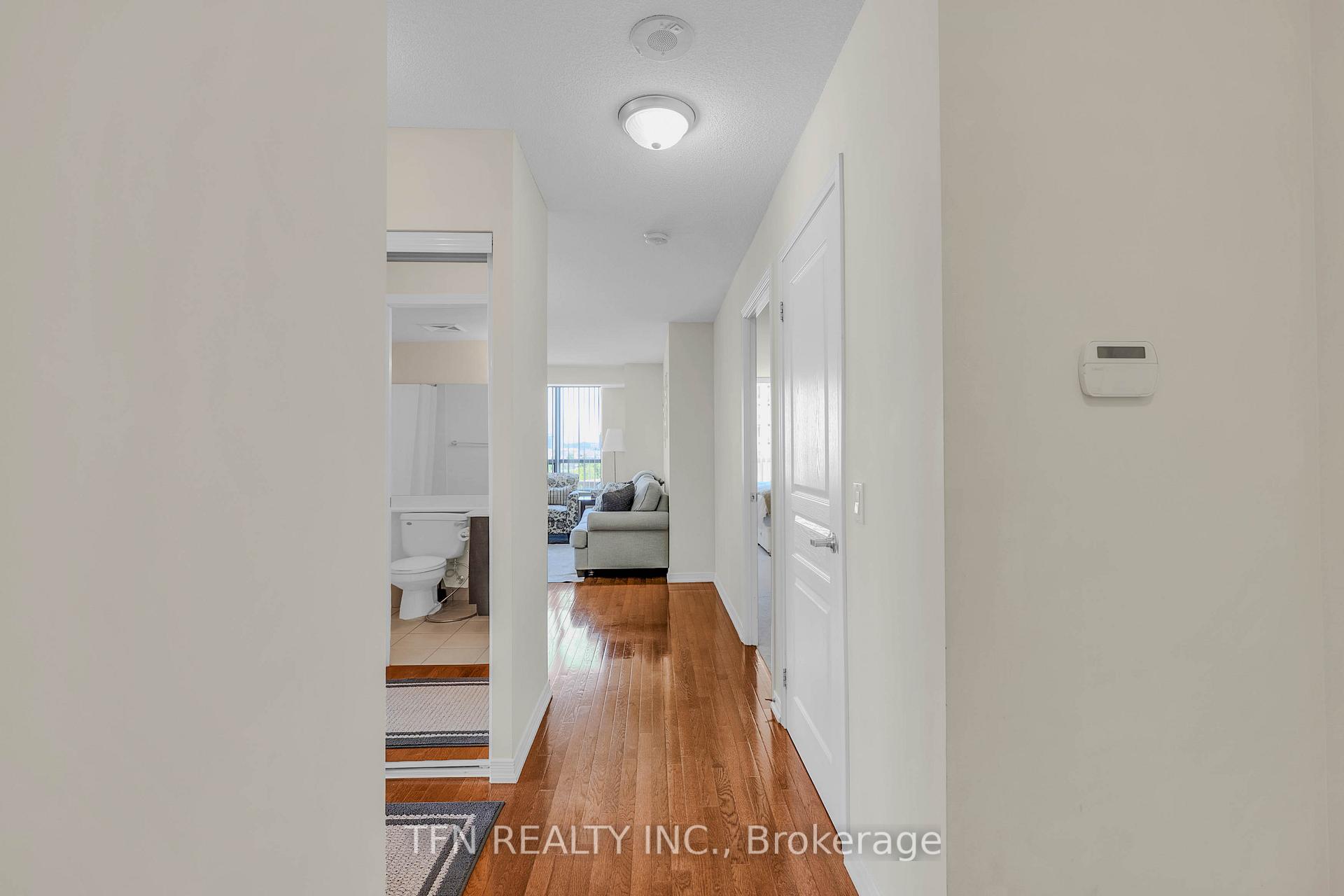 310 Red Maple Road 605