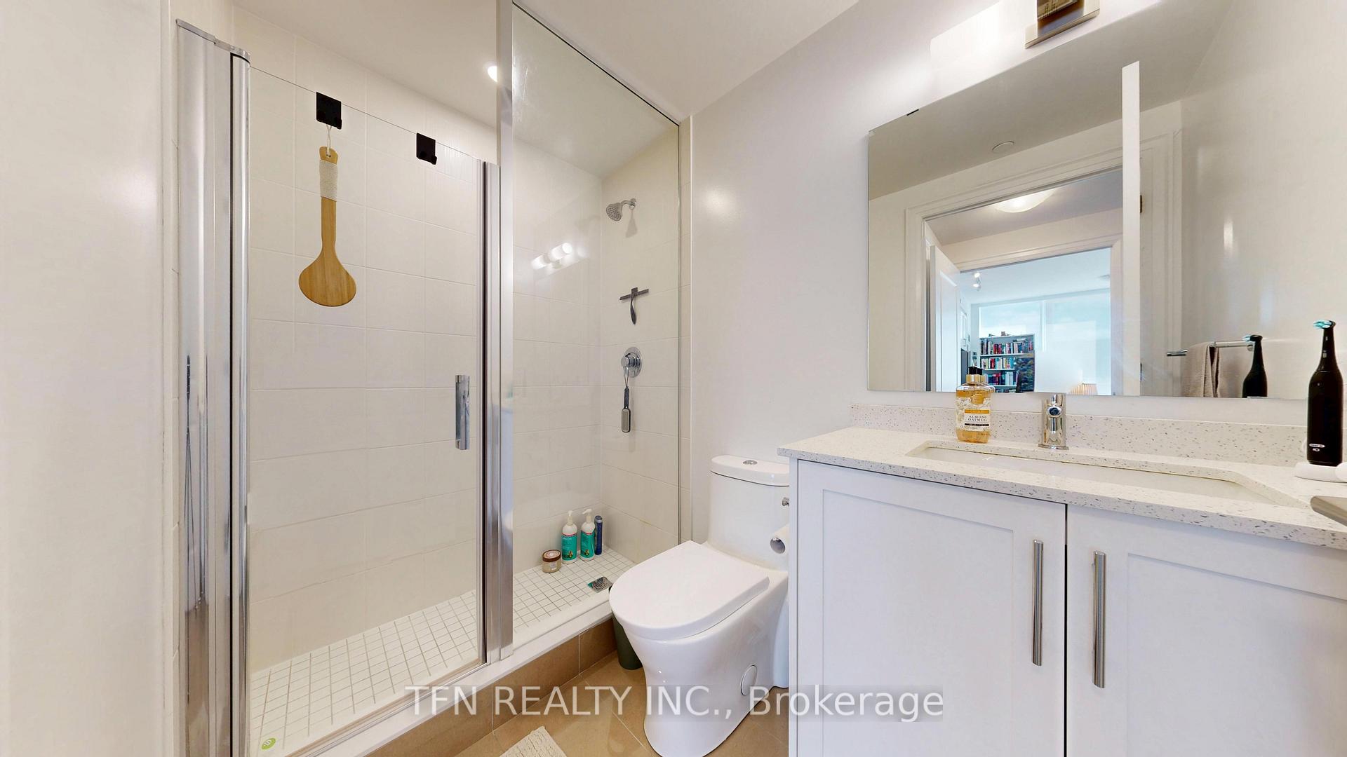 10 Gatineau Drive W 602