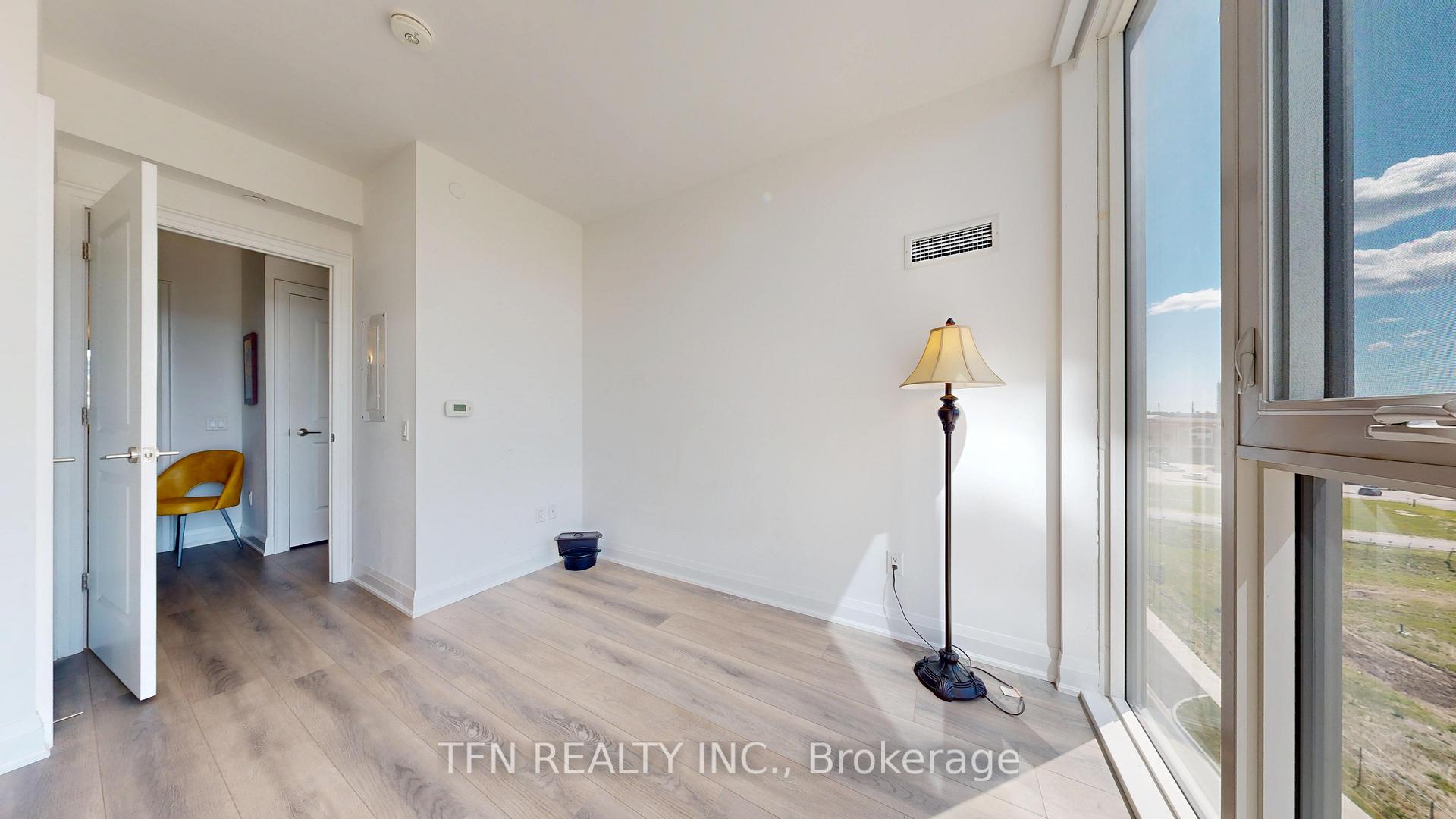 10 Gatineau Drive W 602