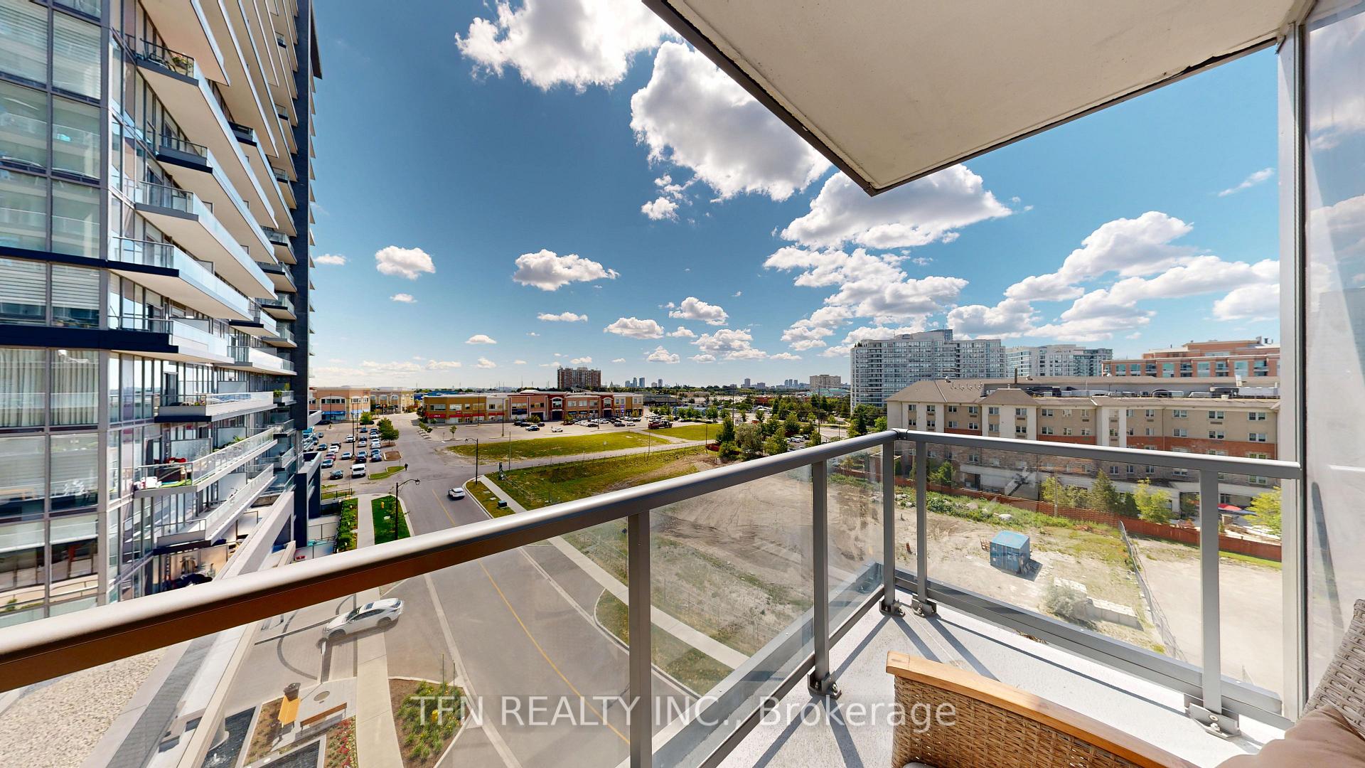 10 Gatineau Drive W 602
