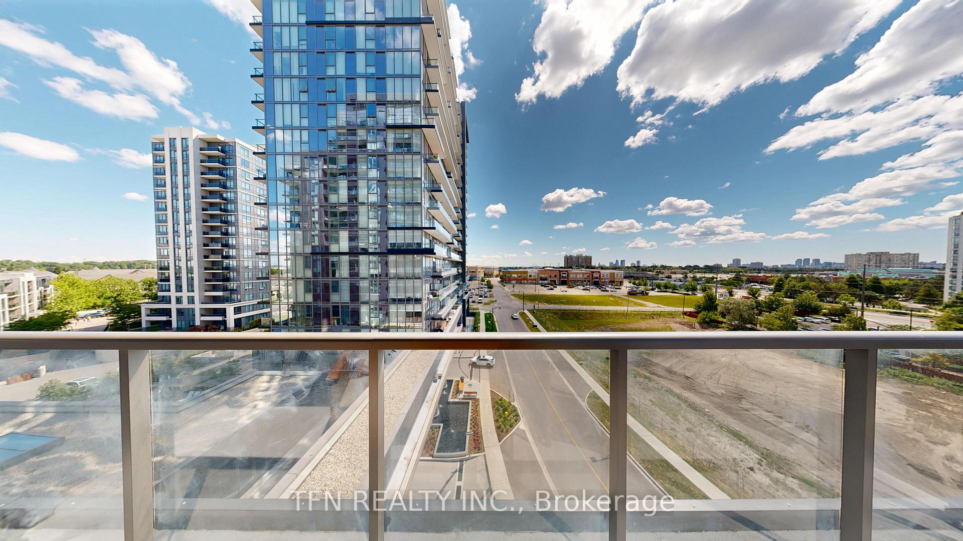 10 Gatineau Drive W 602