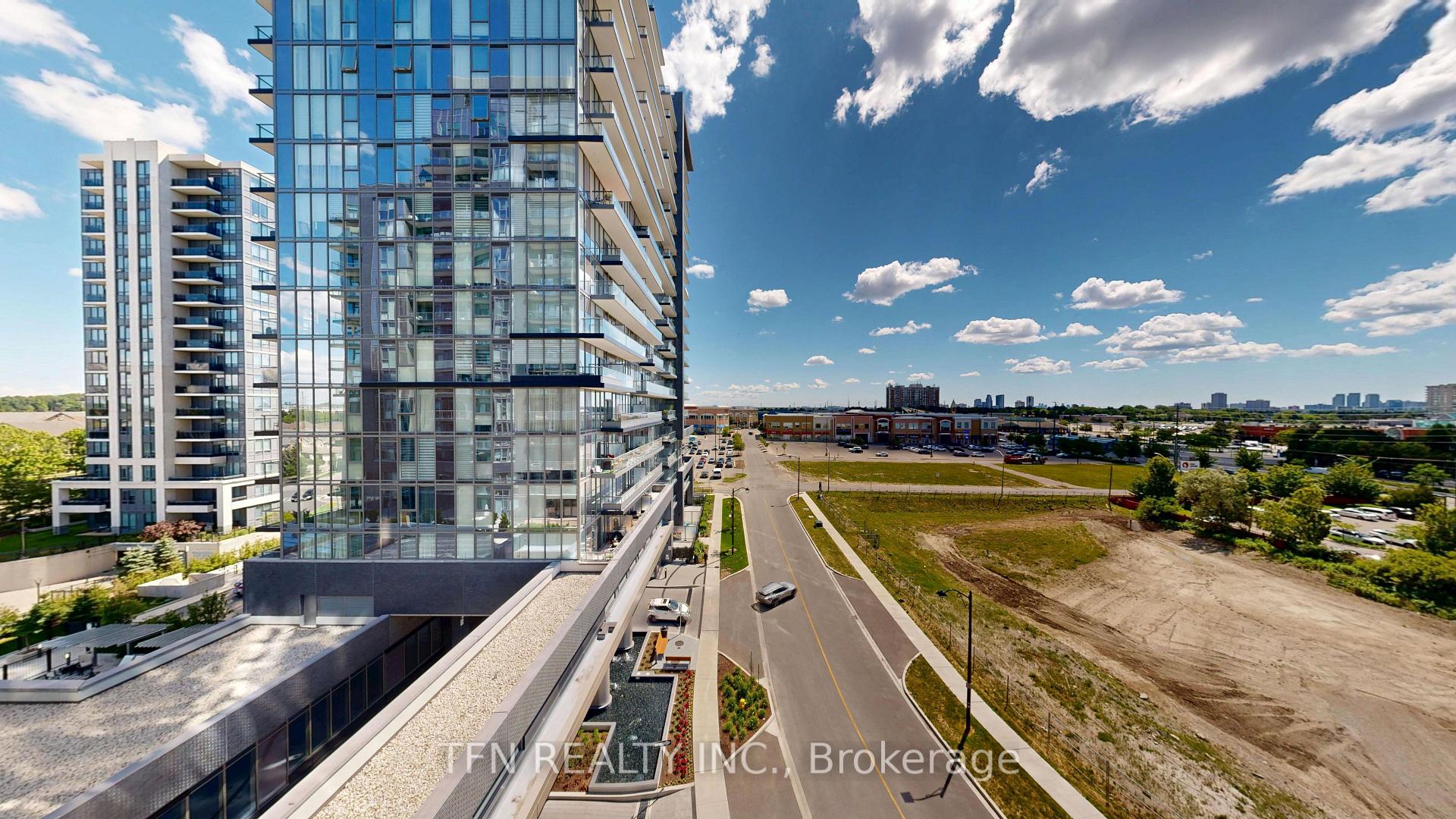 10 Gatineau Drive W 602