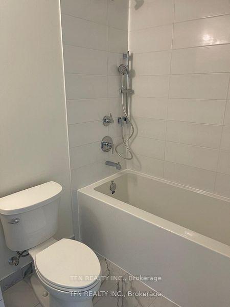2 David Eyer Road 233