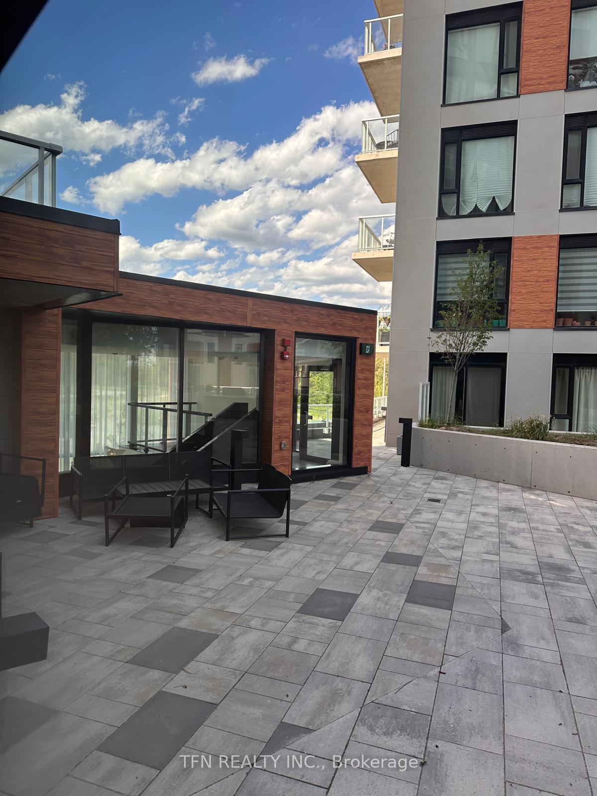 2 David Eyer Road 233