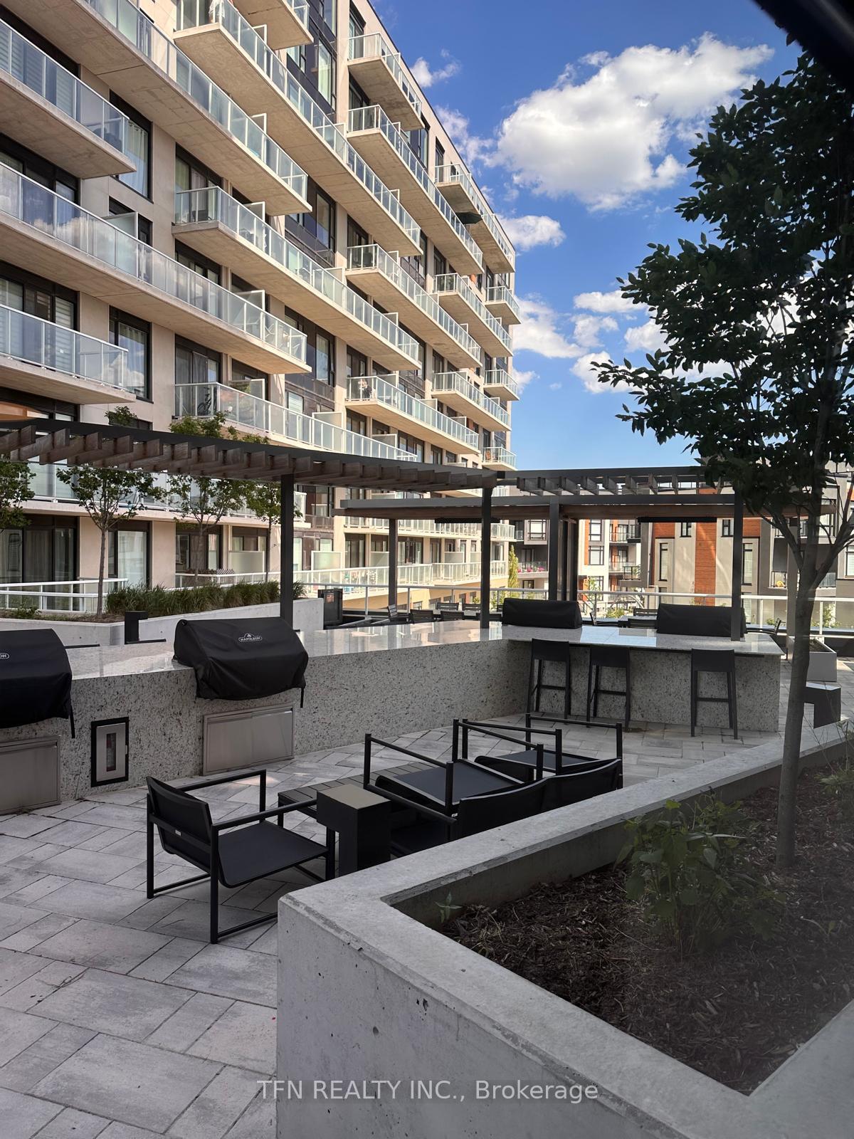 2 David Eyer Road 233