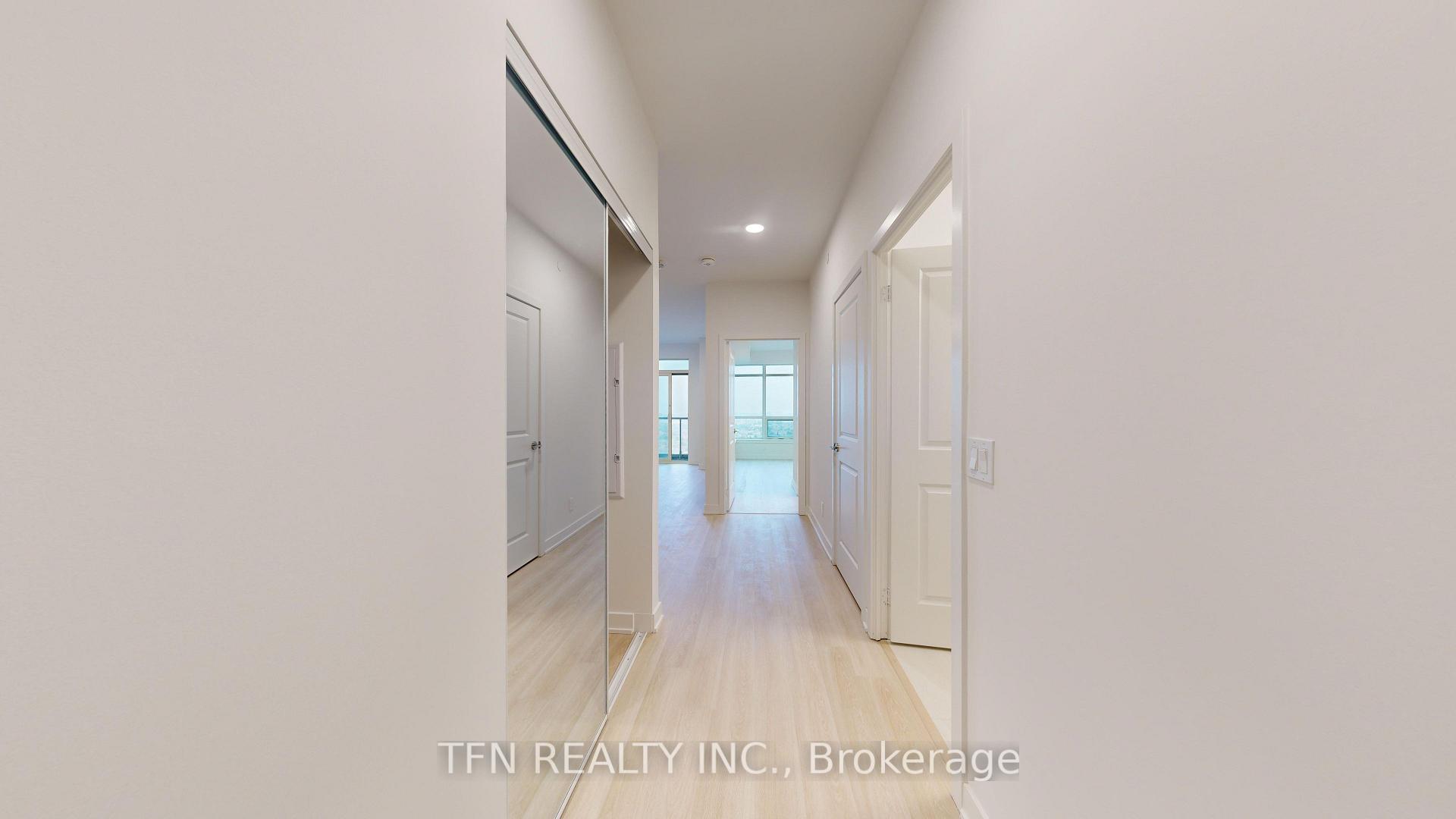 30 Upper Mall Way 2104