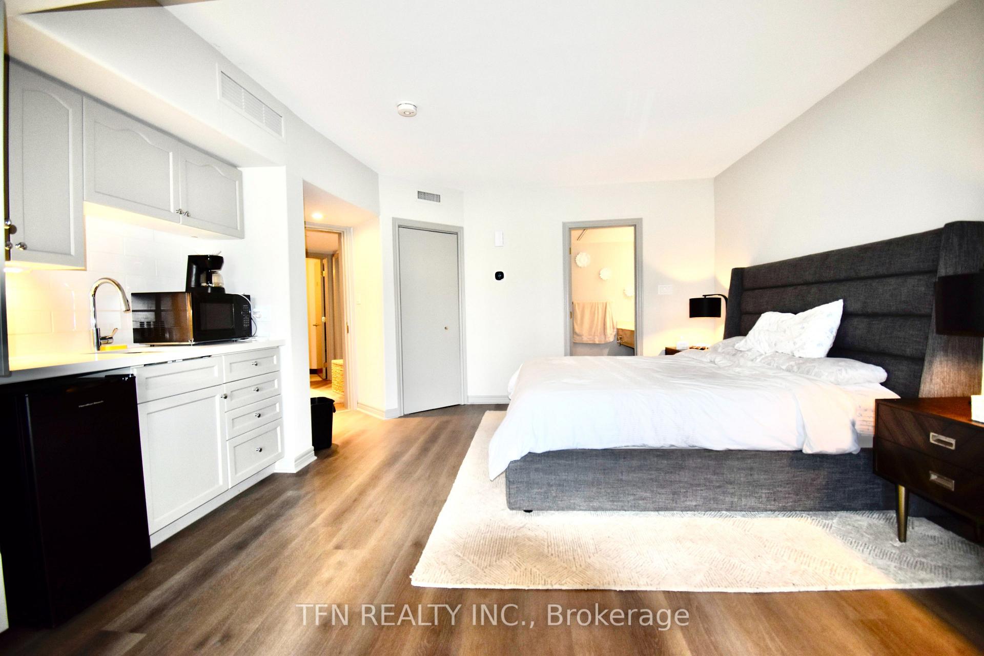 90 Highland Drive 2498-1