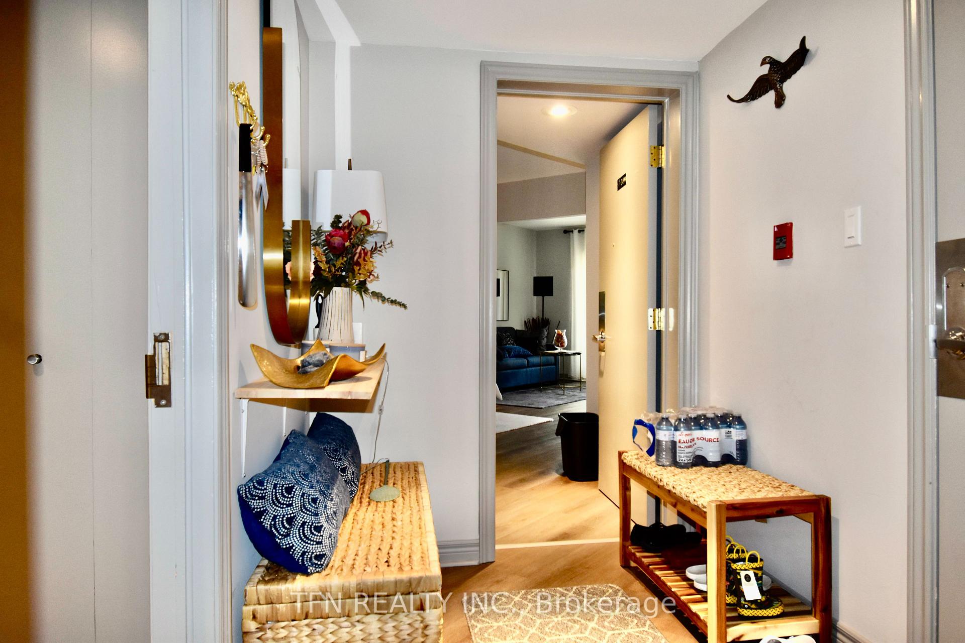 90 Highland Drive 2498-1